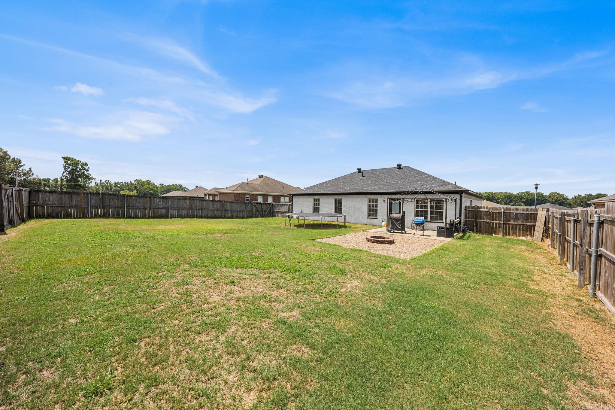 2422 Bluestone Dr Property Photo 27