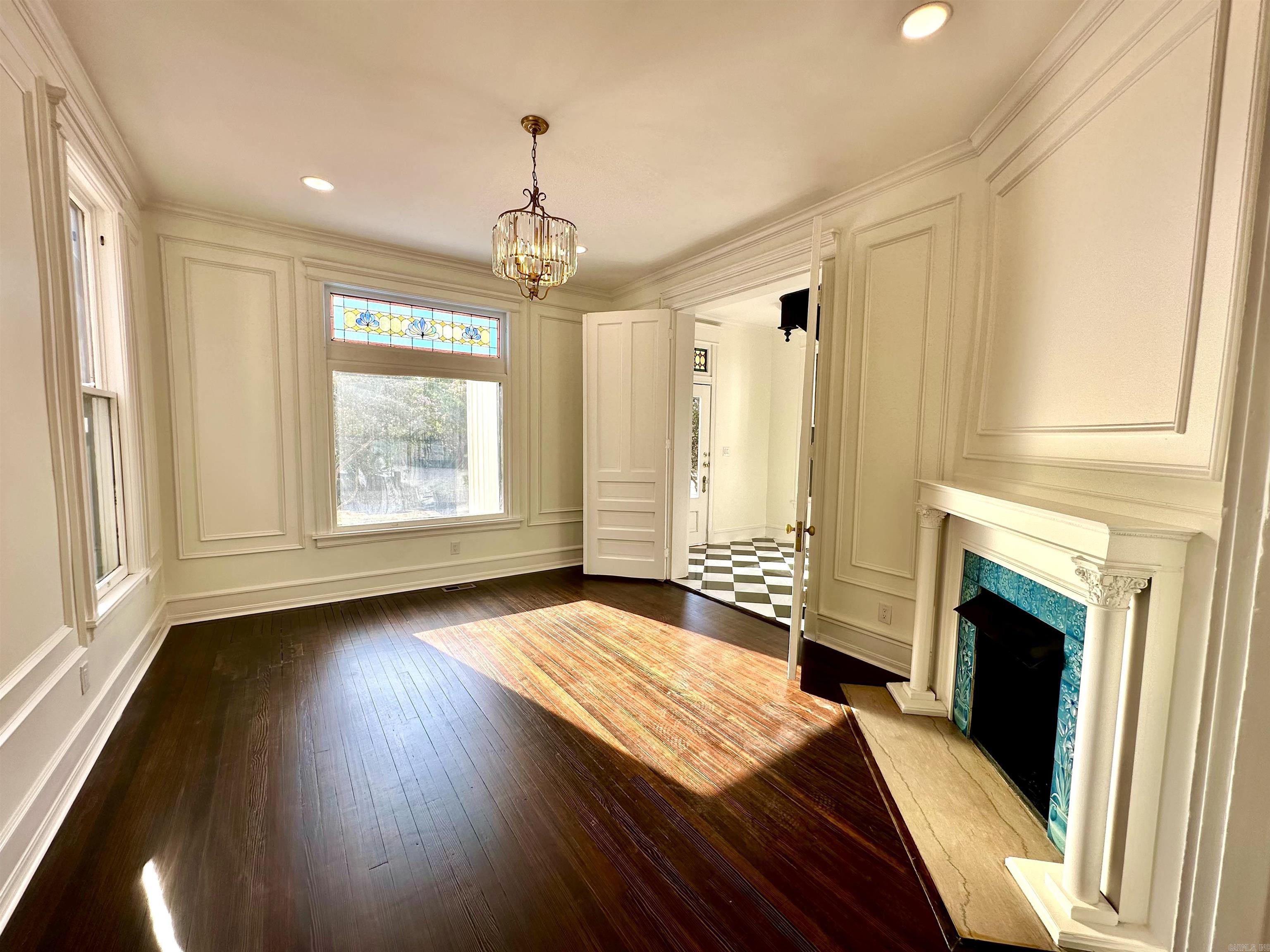 1605 Center Street Property Photo 5
