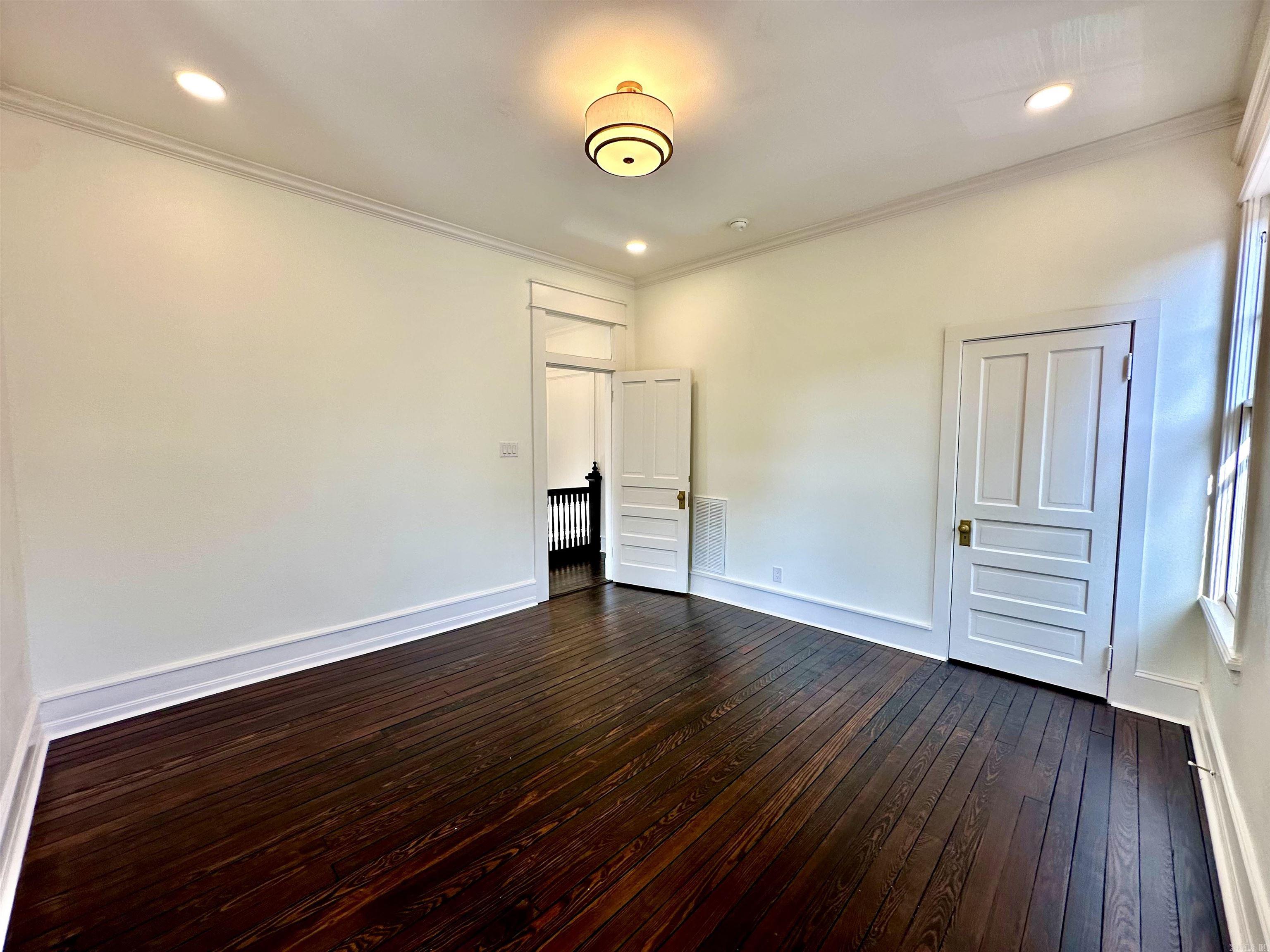 1605 Center Street Property Photo 17
