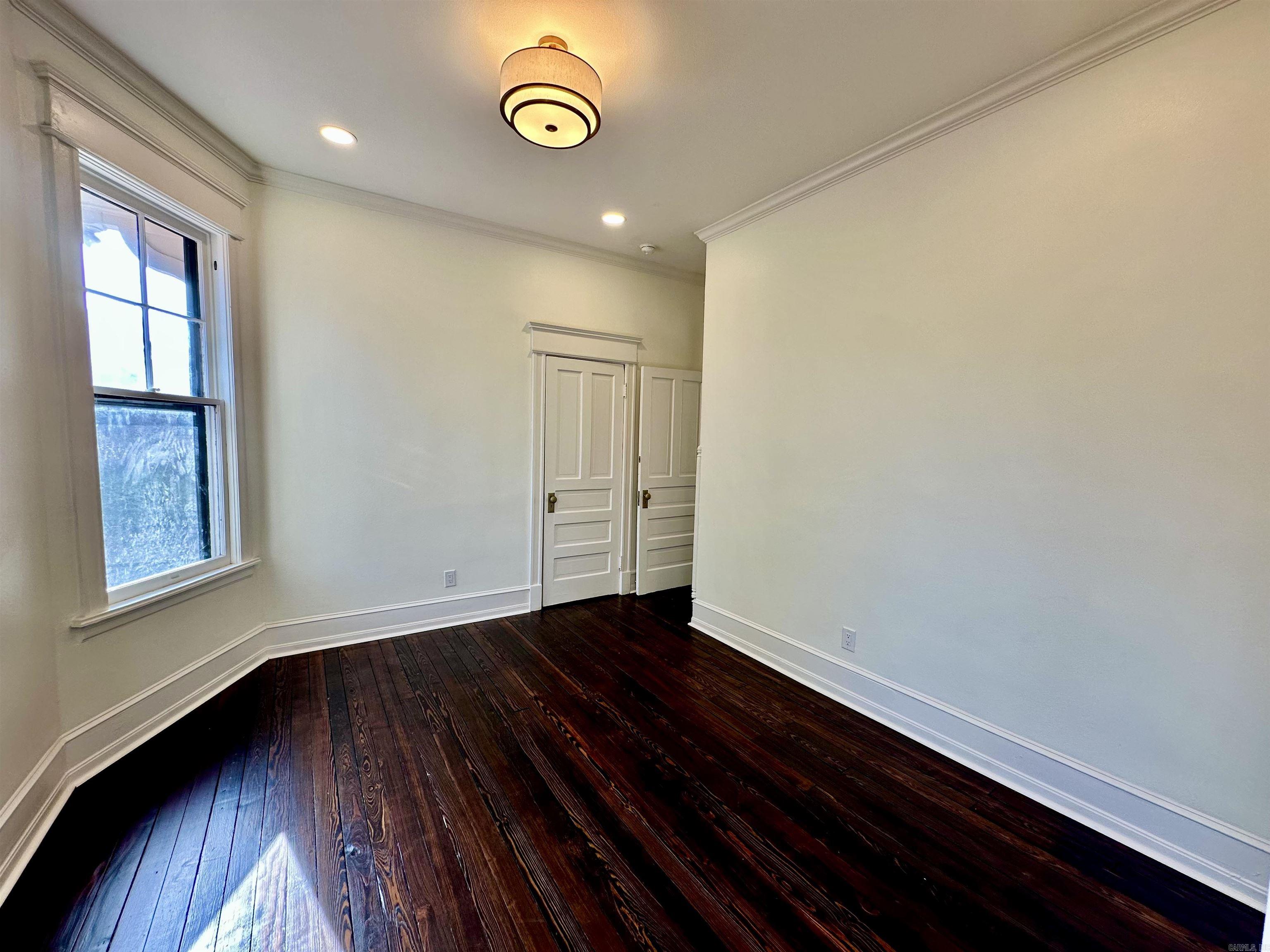 1605 Center Street Property Photo 19