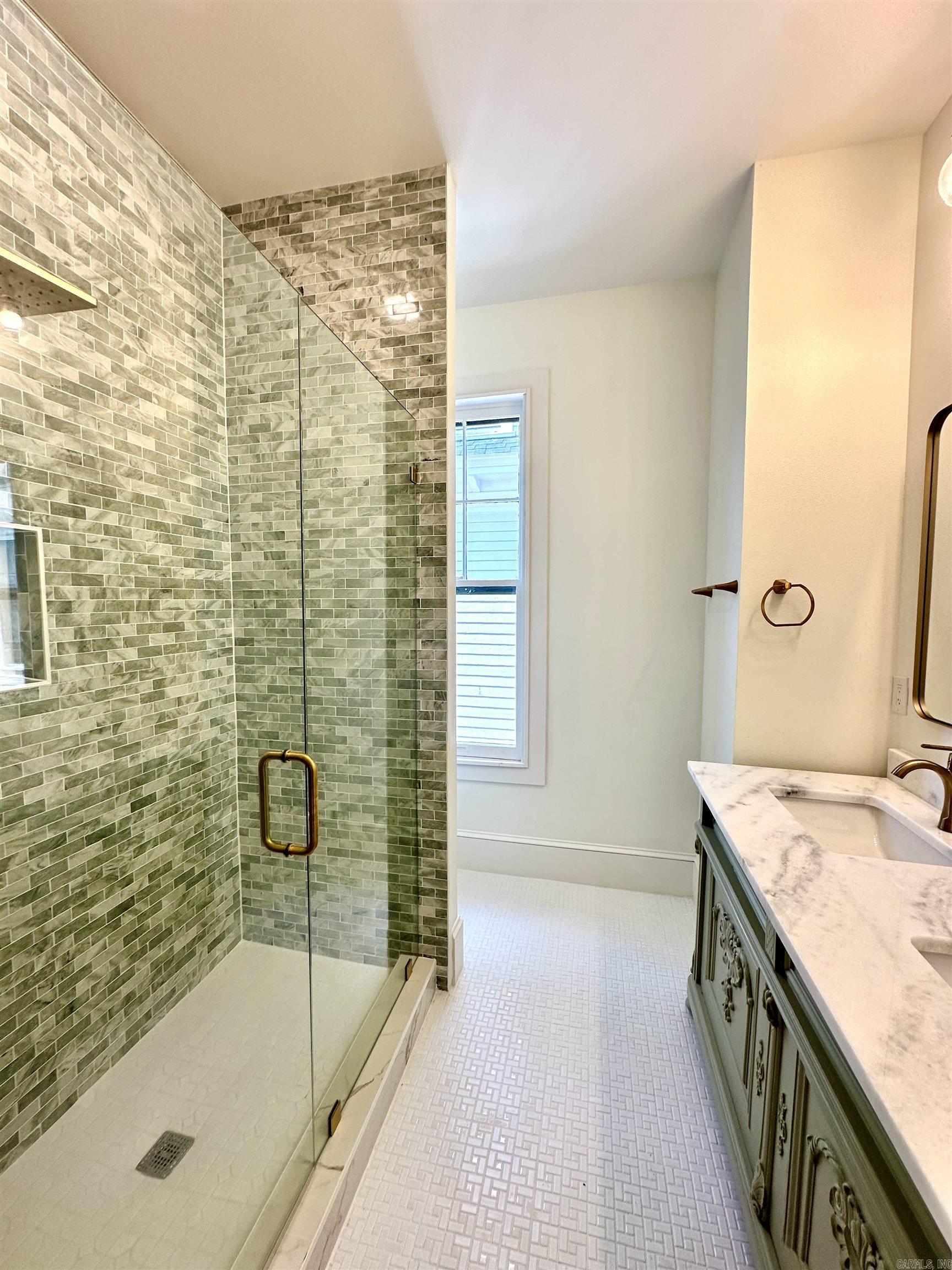 1605 Center Street Property Photo 25