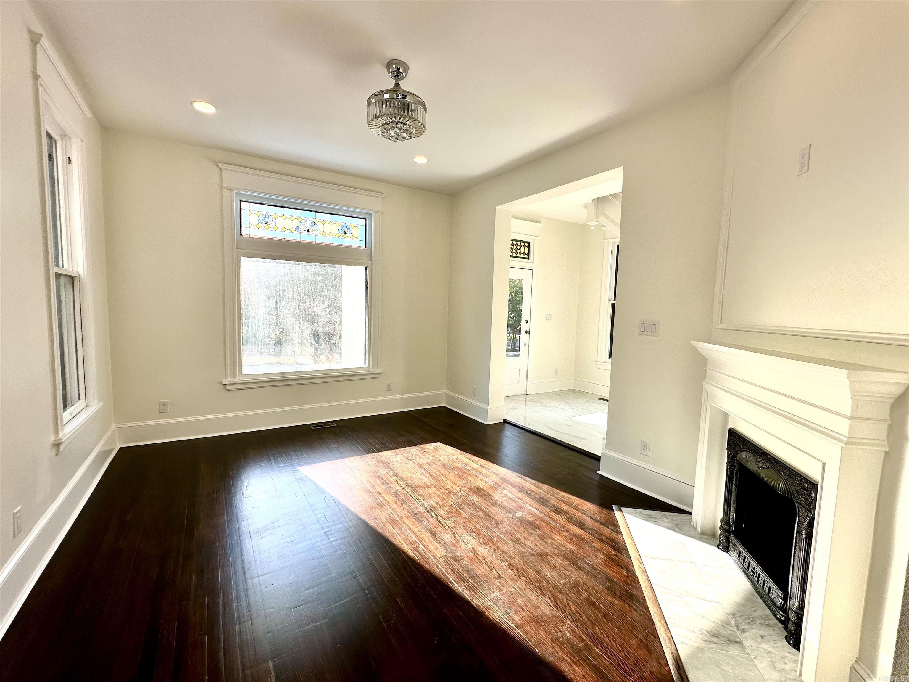 1601 Center Street Property Photo 5