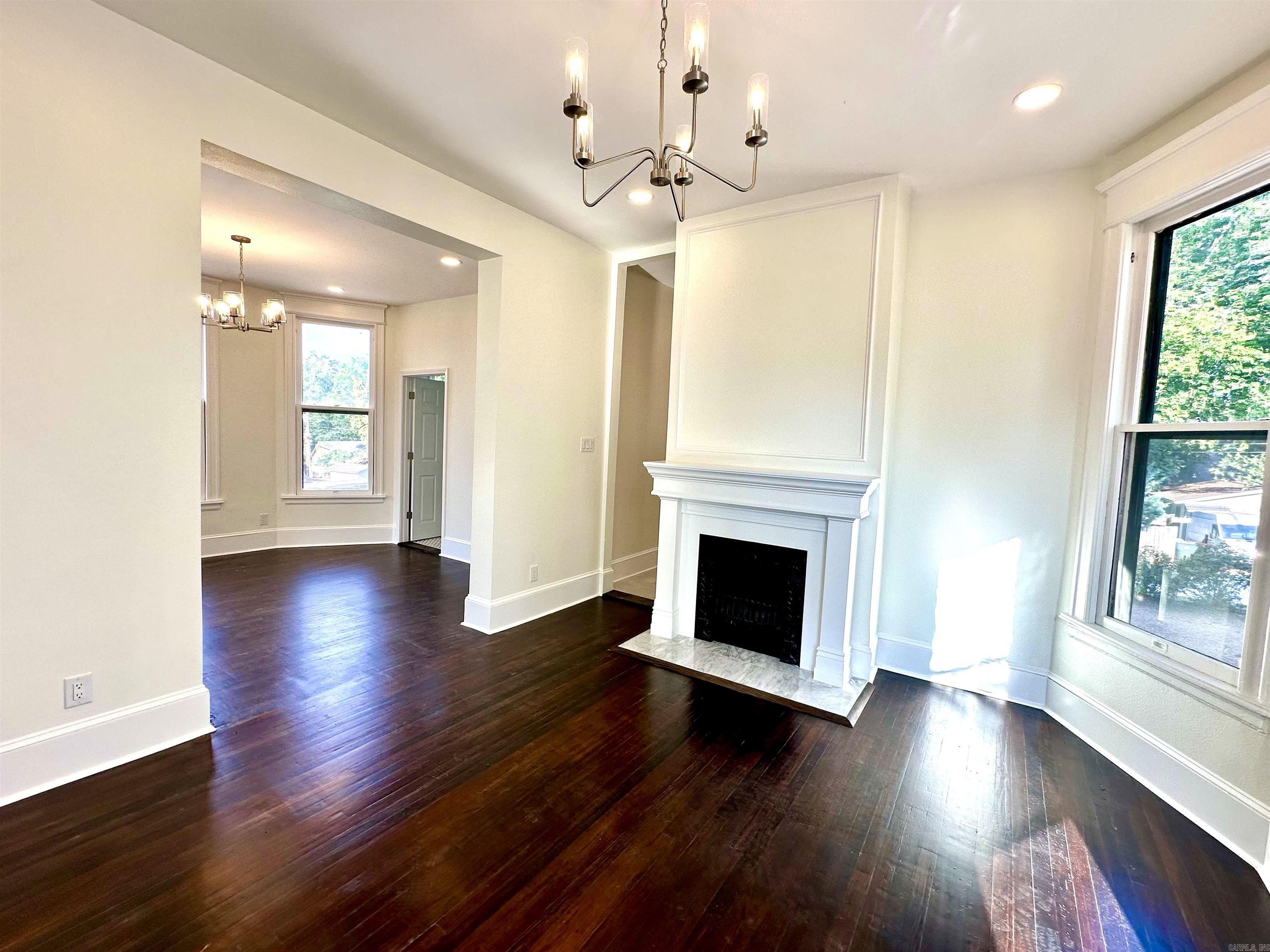 1601 Center Street Property Photo 6