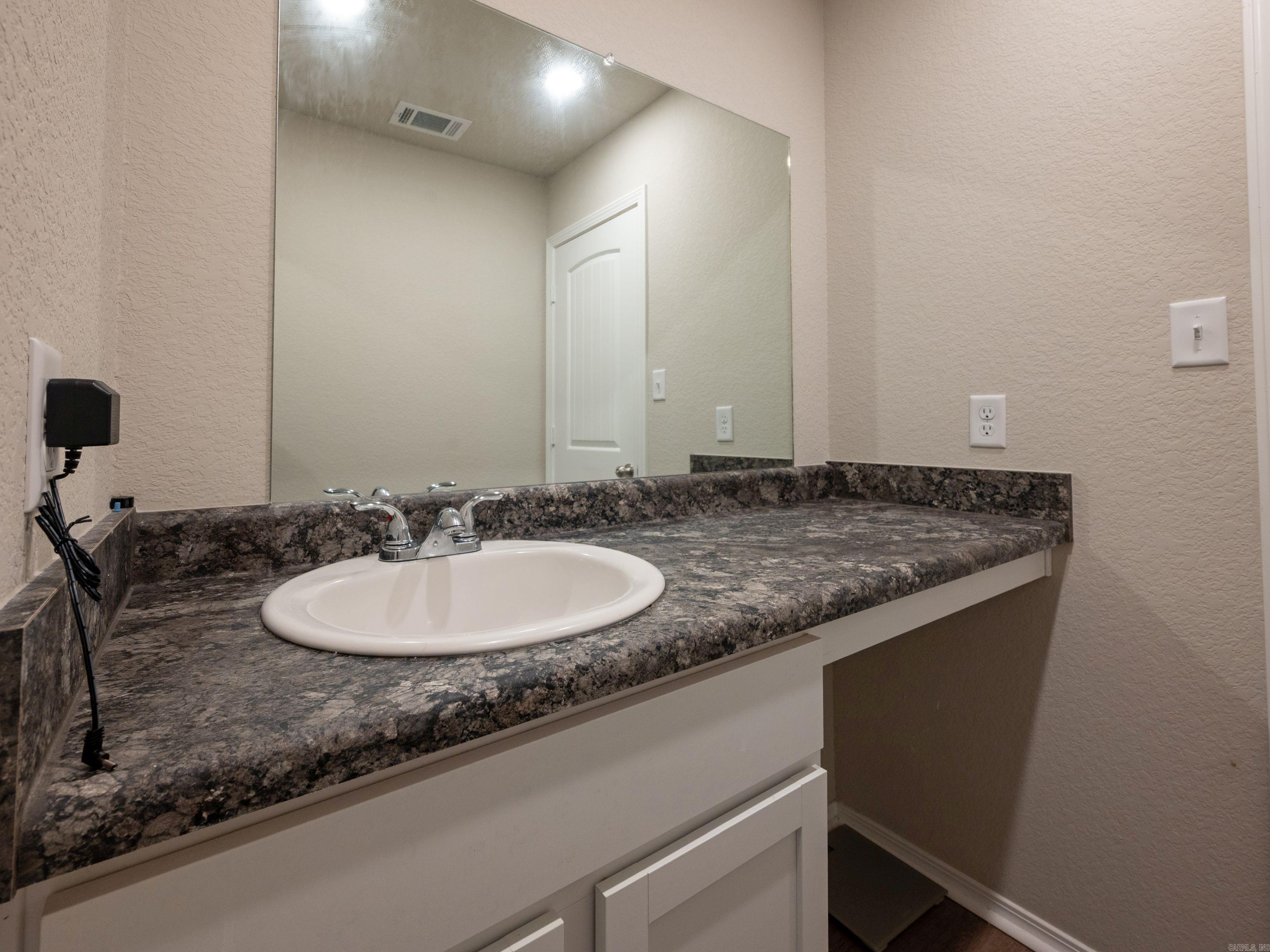 1530 Carillon Lane Property Photo 26