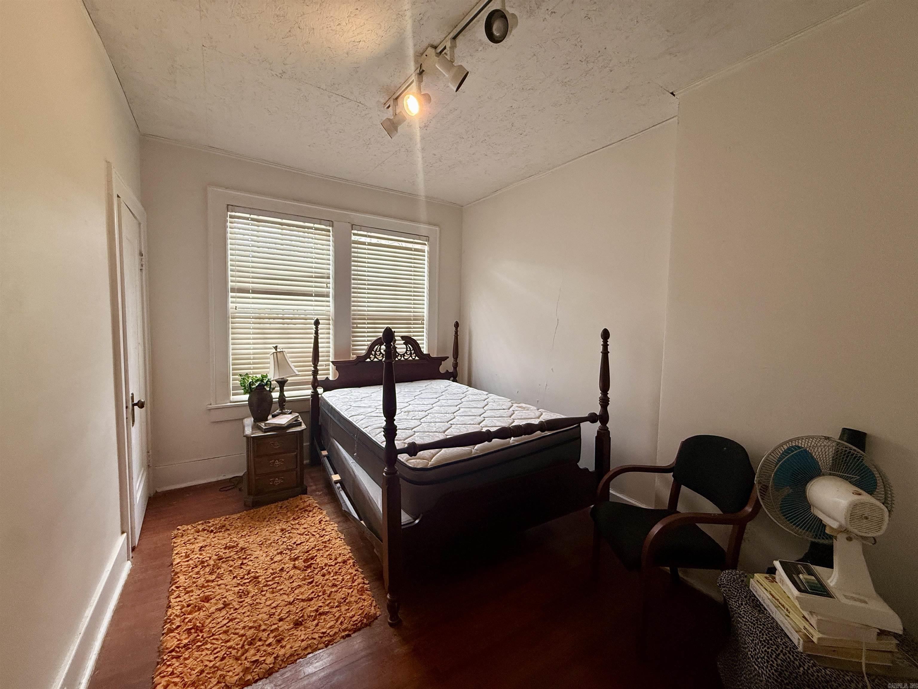 206 Park Pl Property Photo 19