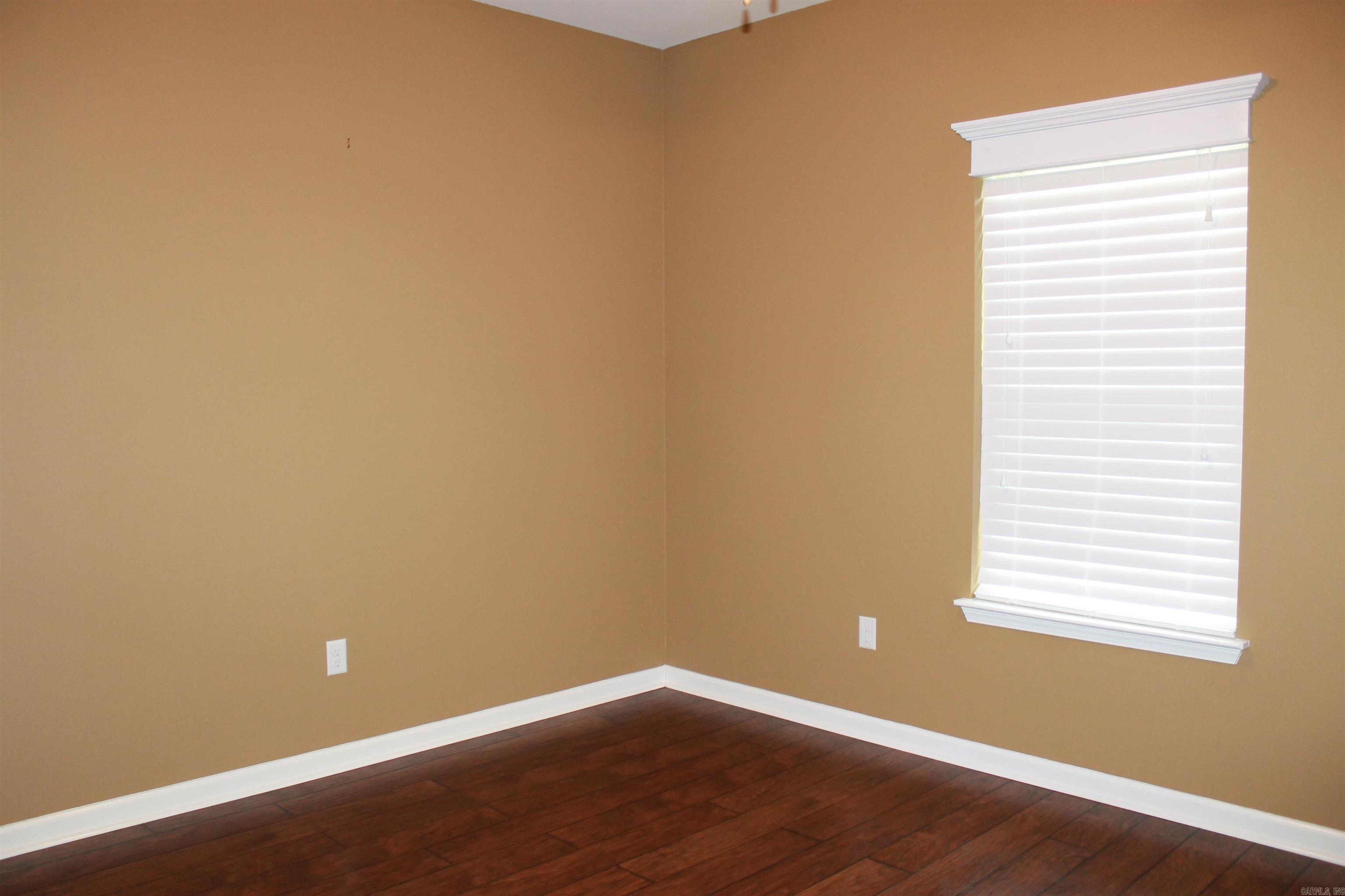 464 Augusta Drive Property Photo 18