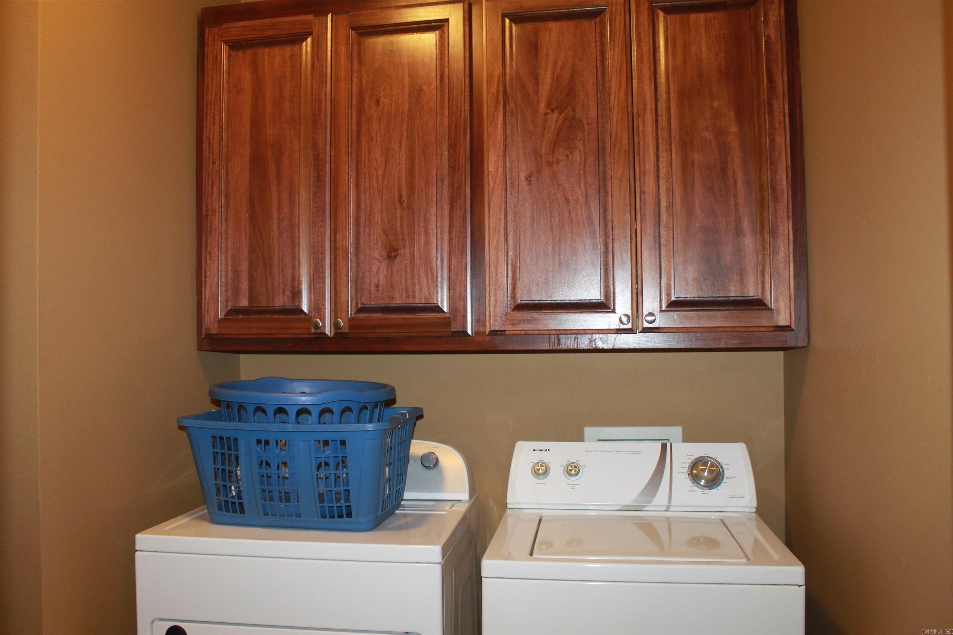 464 Augusta Drive Property Photo 20