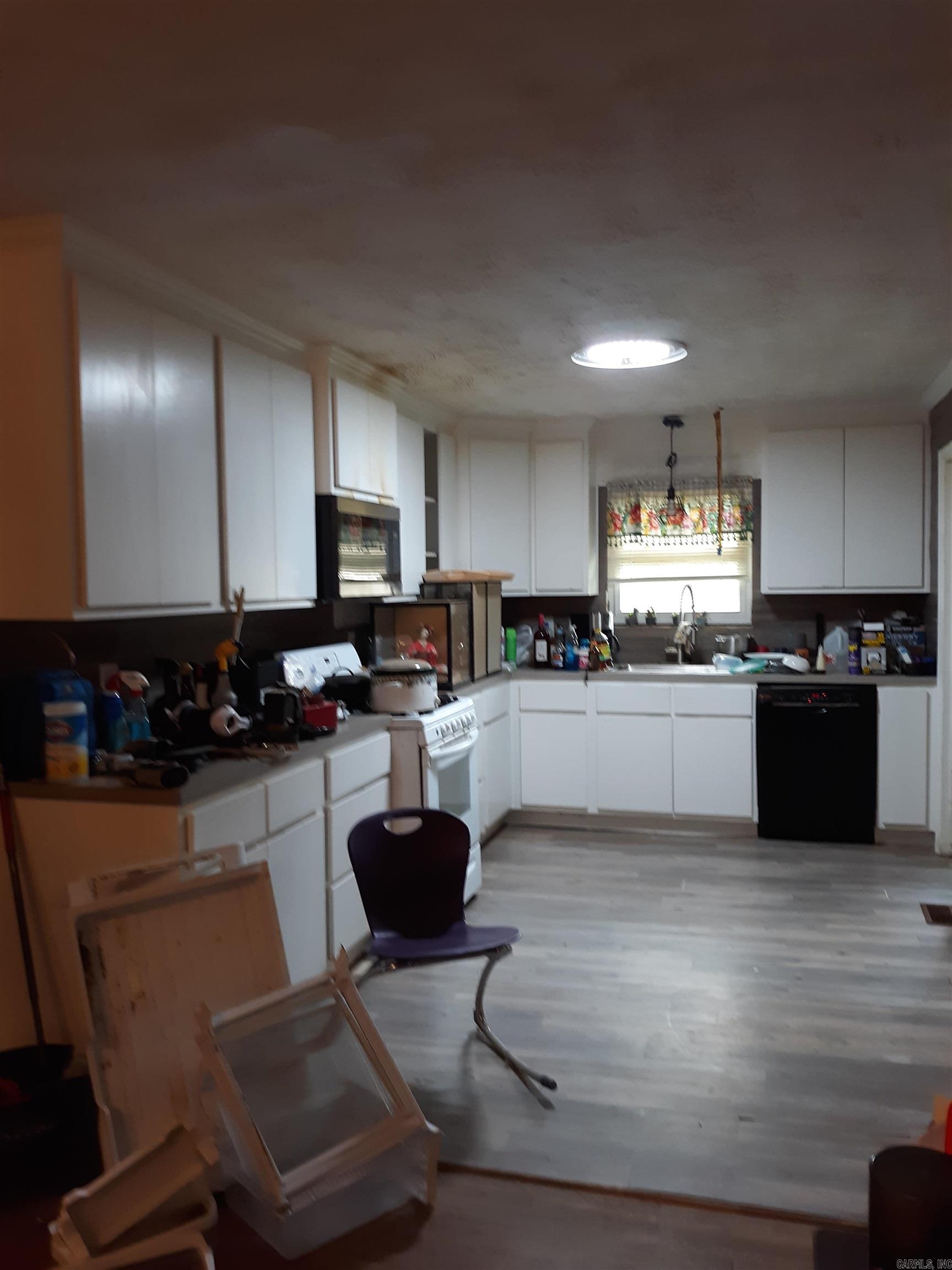 309 Neal Property Photo 5
