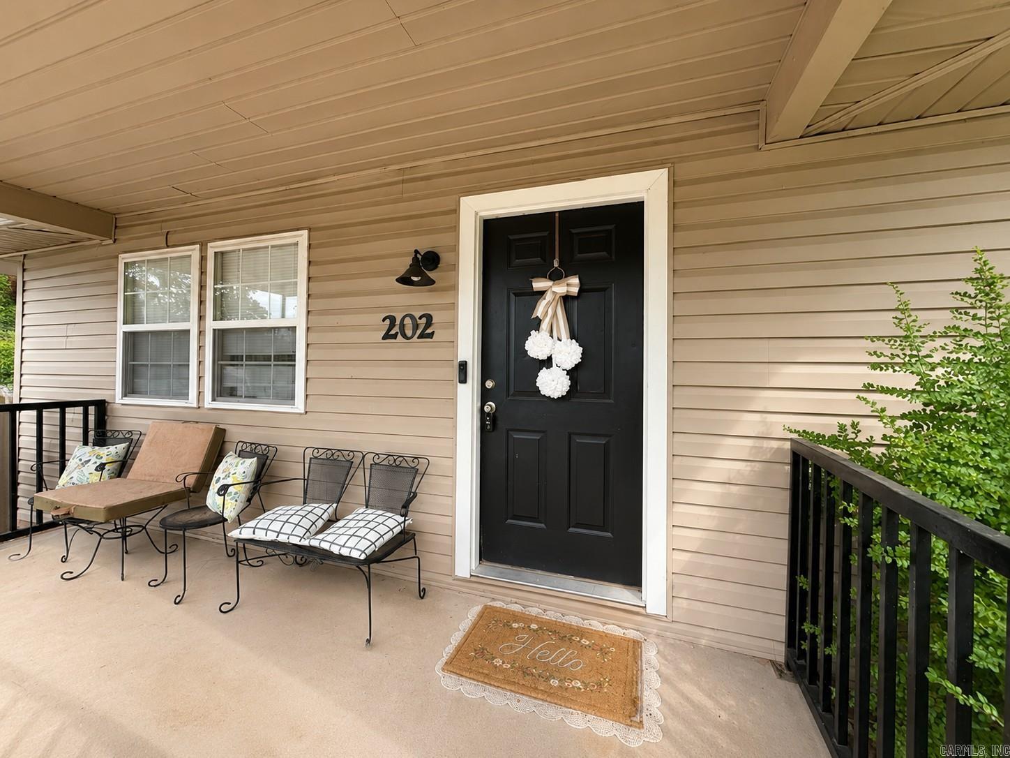 202 N Spain Property Photo 2