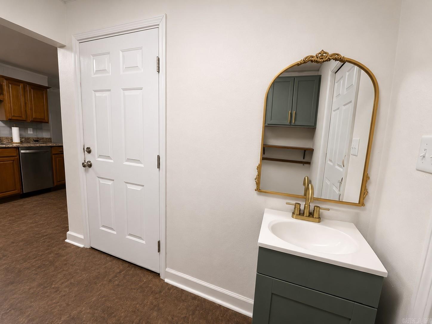 202 N Spain Property Photo 14