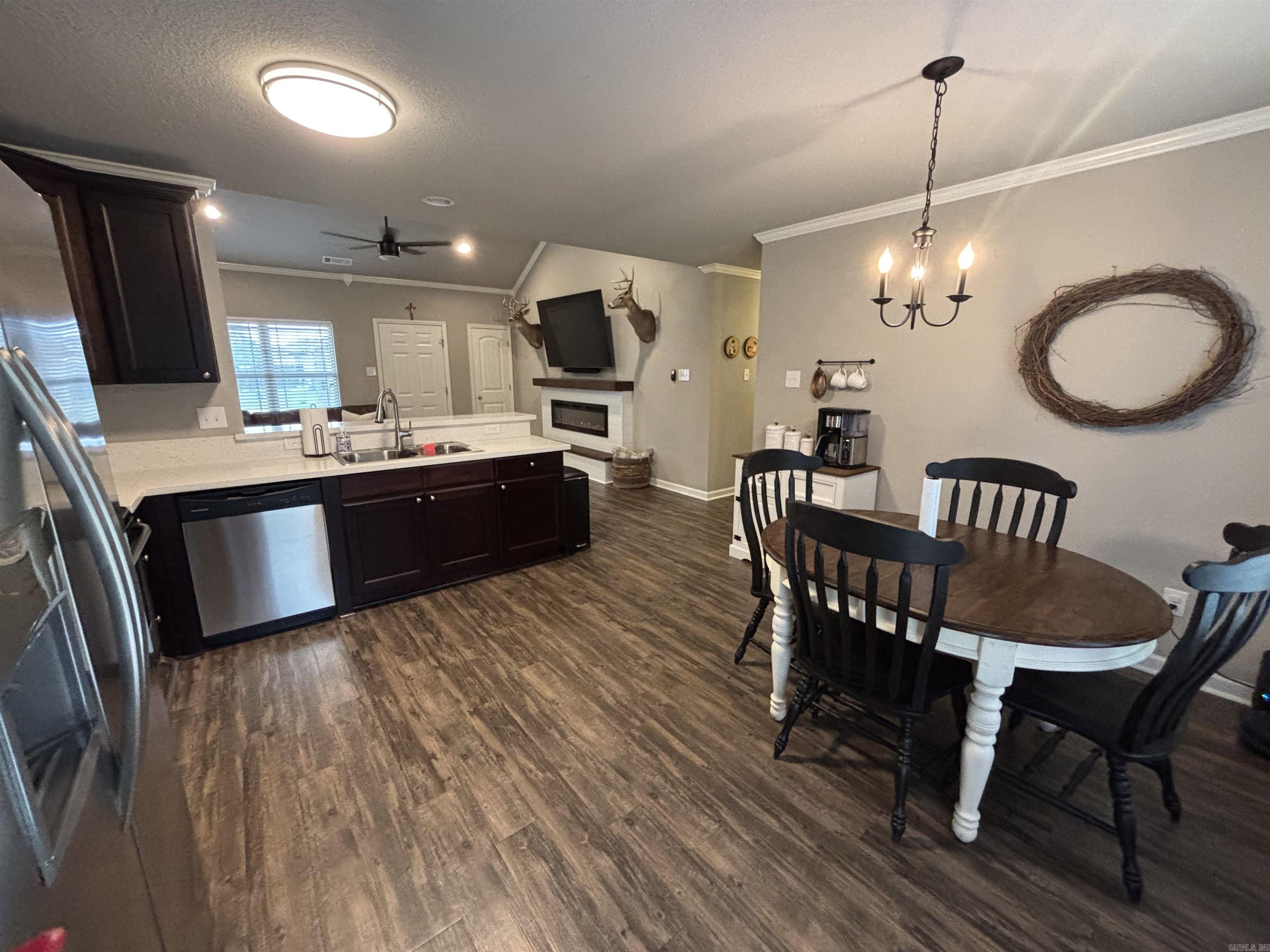 153 Meadow Drive Property Photo 8