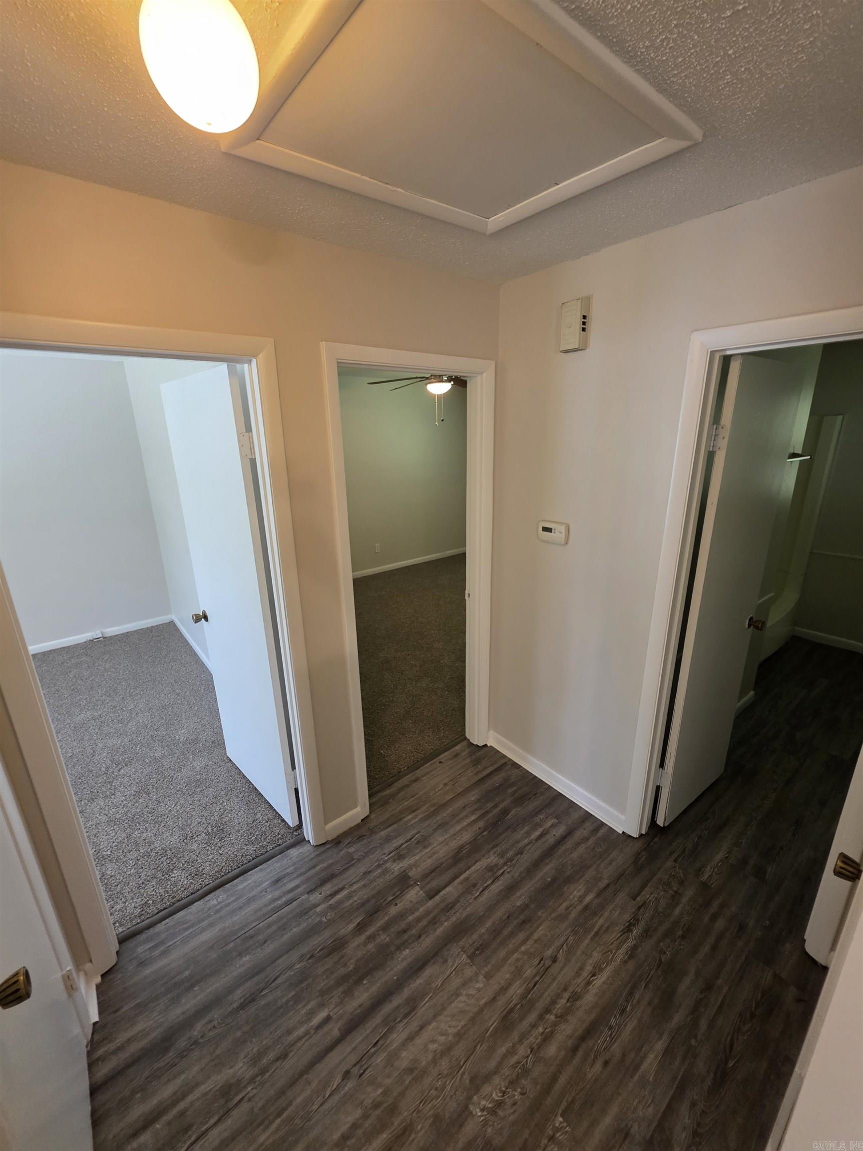 23 E Laramie Drive B Property Photo 5