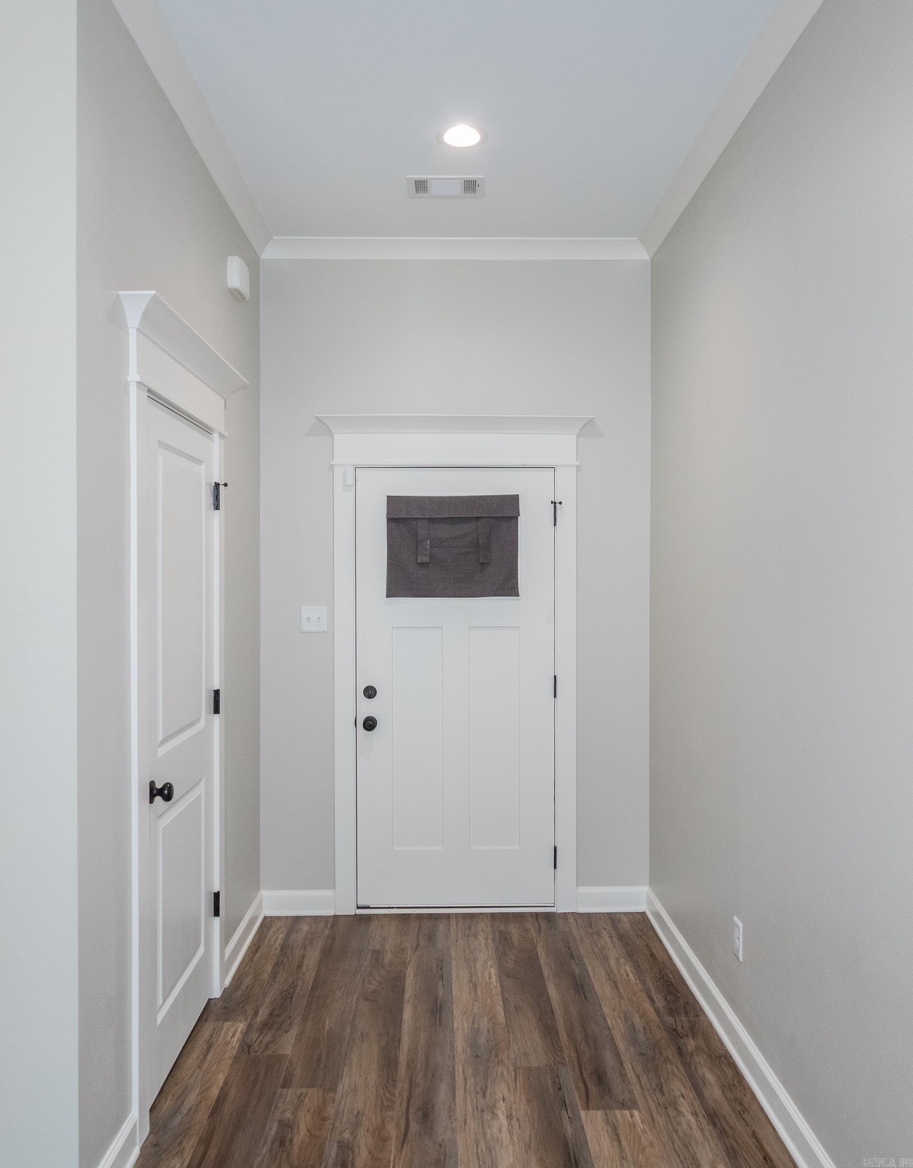 1316 Prudence Street Property Photo 5