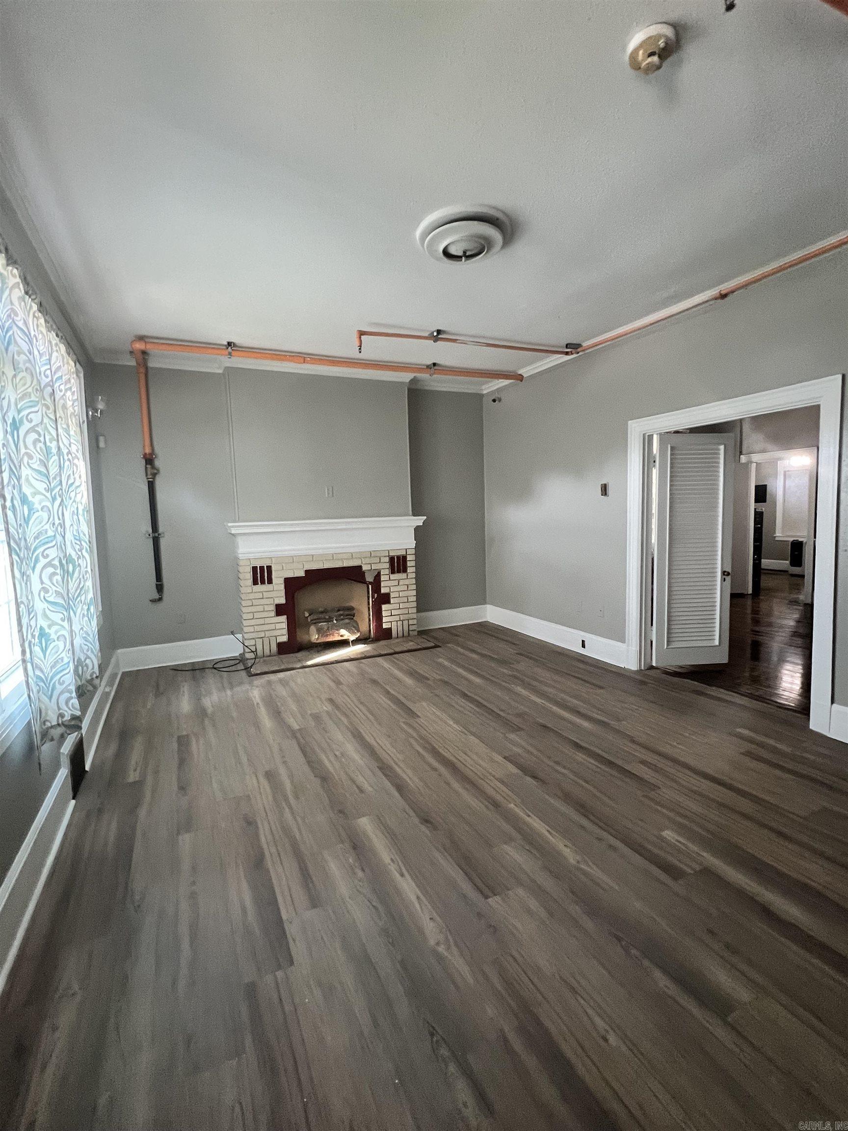 2501 S Cherry Street Property Photo 8