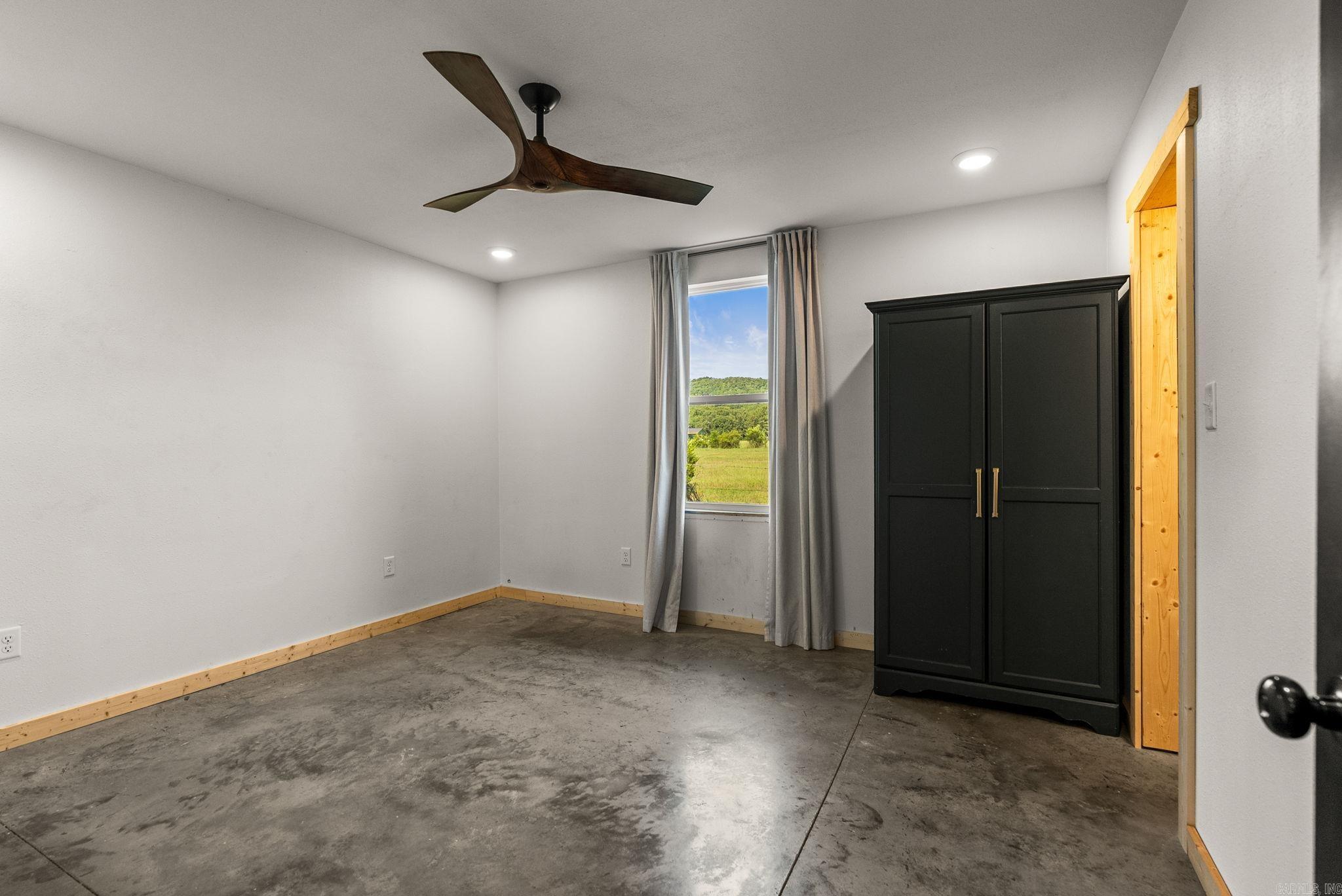 144 Sawmill Road Property Photo 37