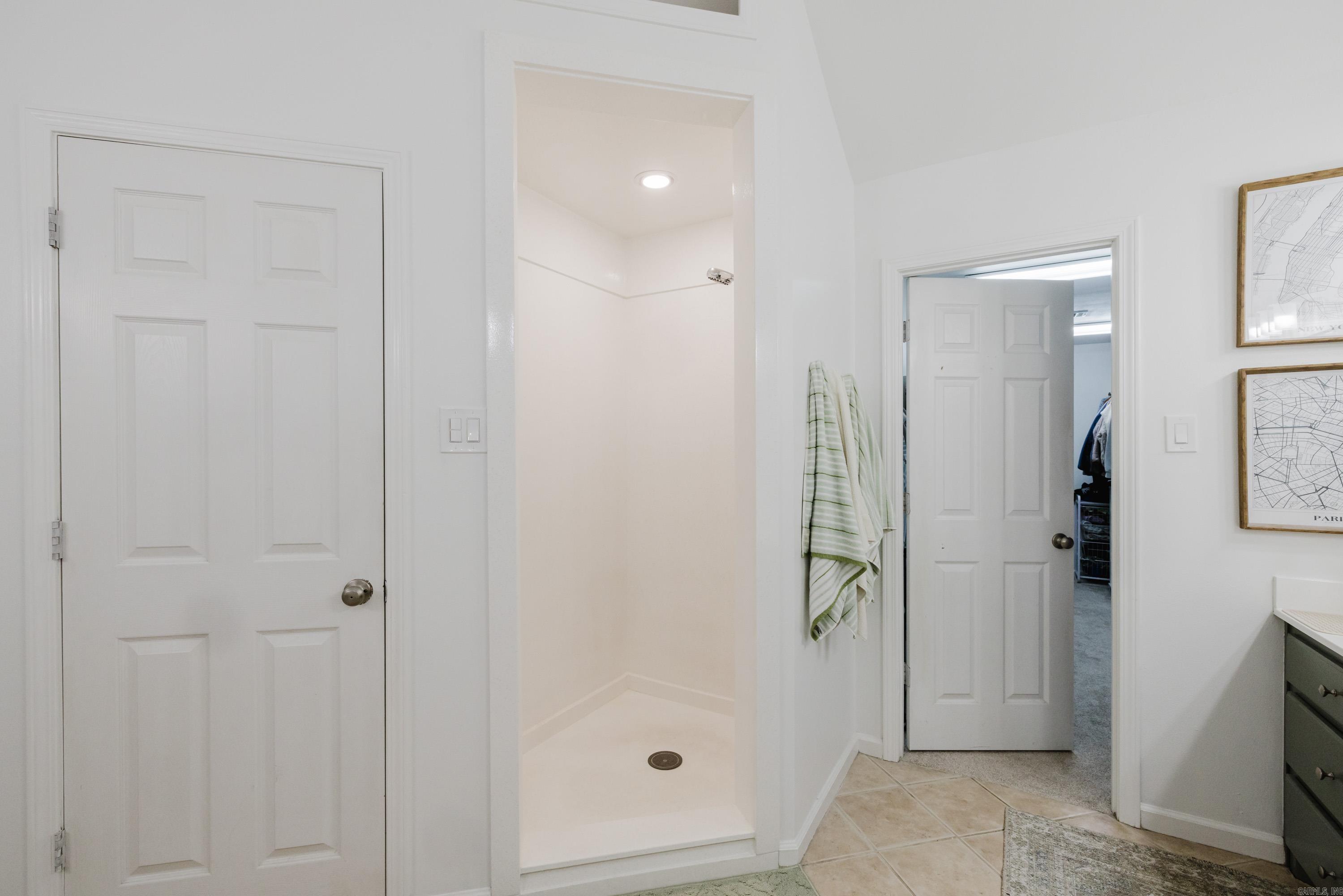 615 Miller Cove Property Photo 34