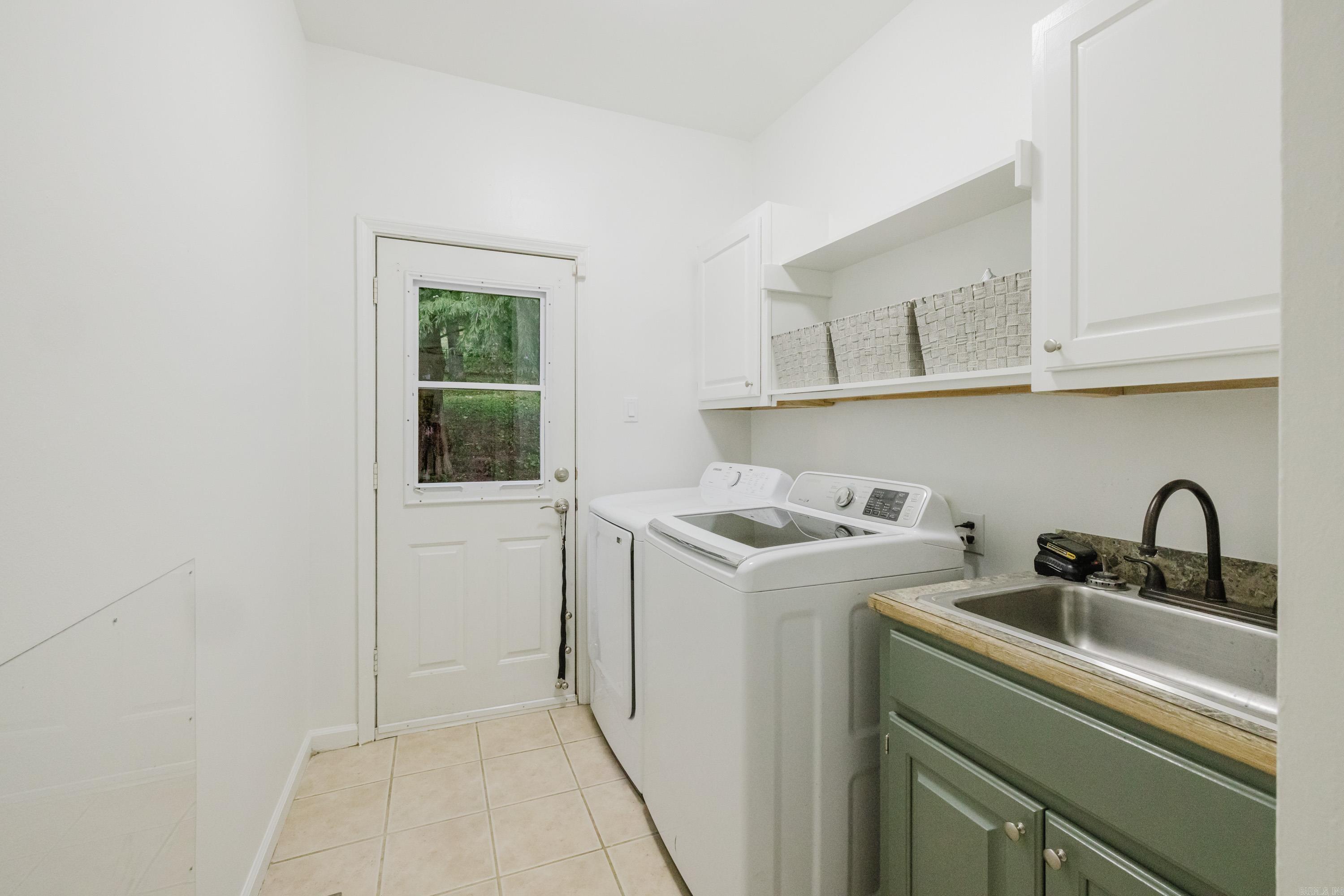 615 Miller Cove Property Photo 44