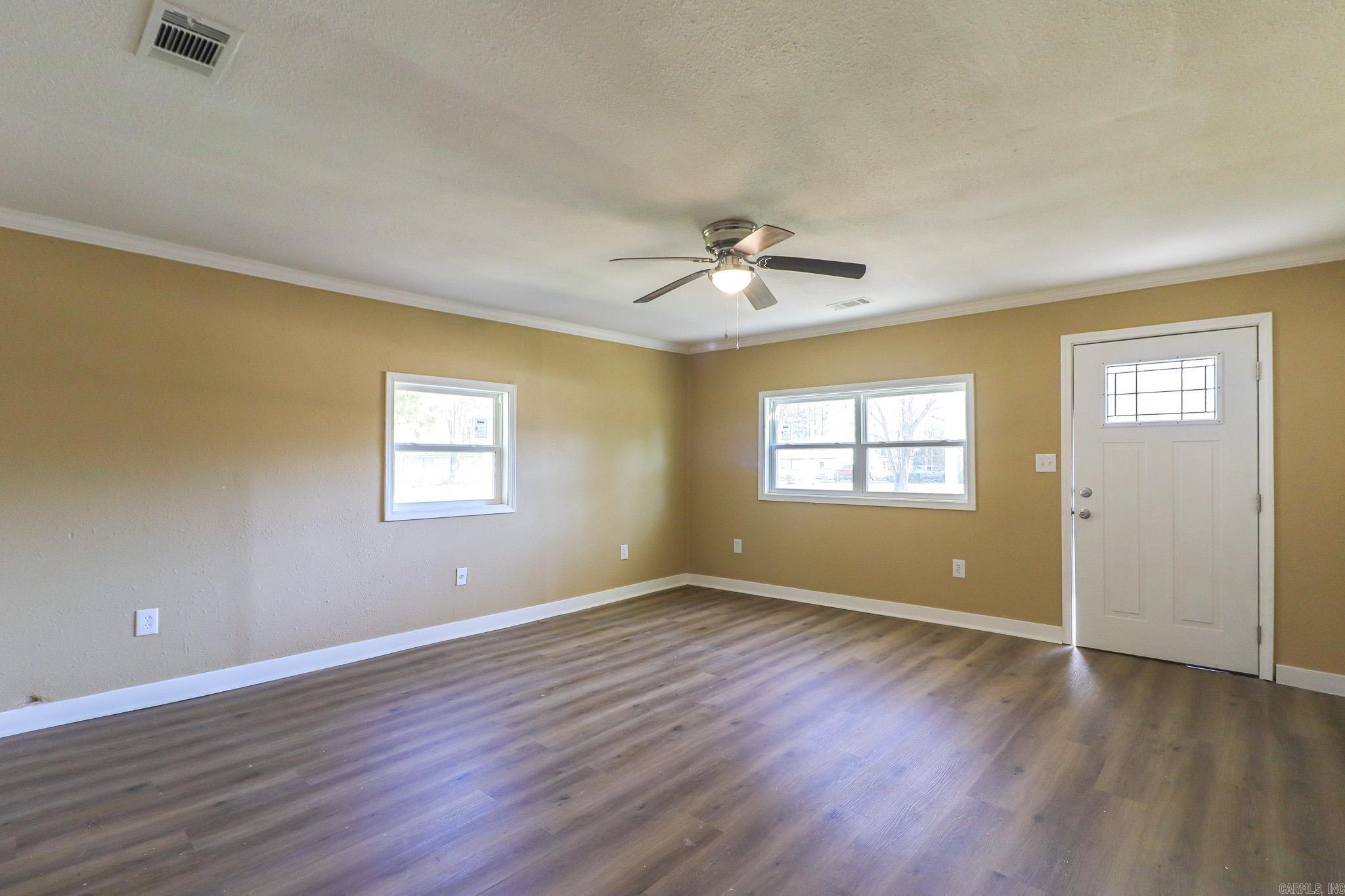 1609 Granger Drive Property Photo 2