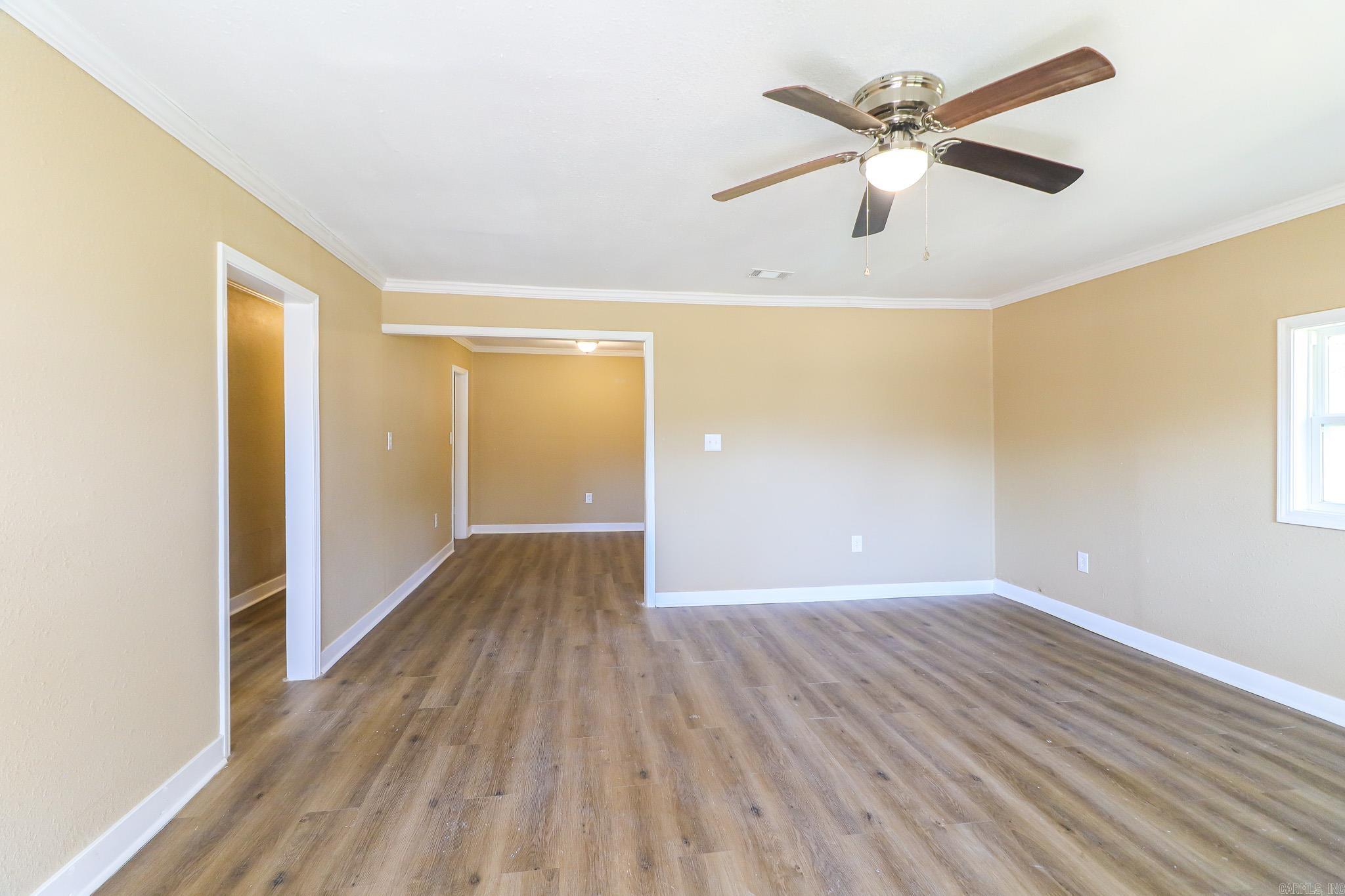 1609 Granger Drive Property Photo 4