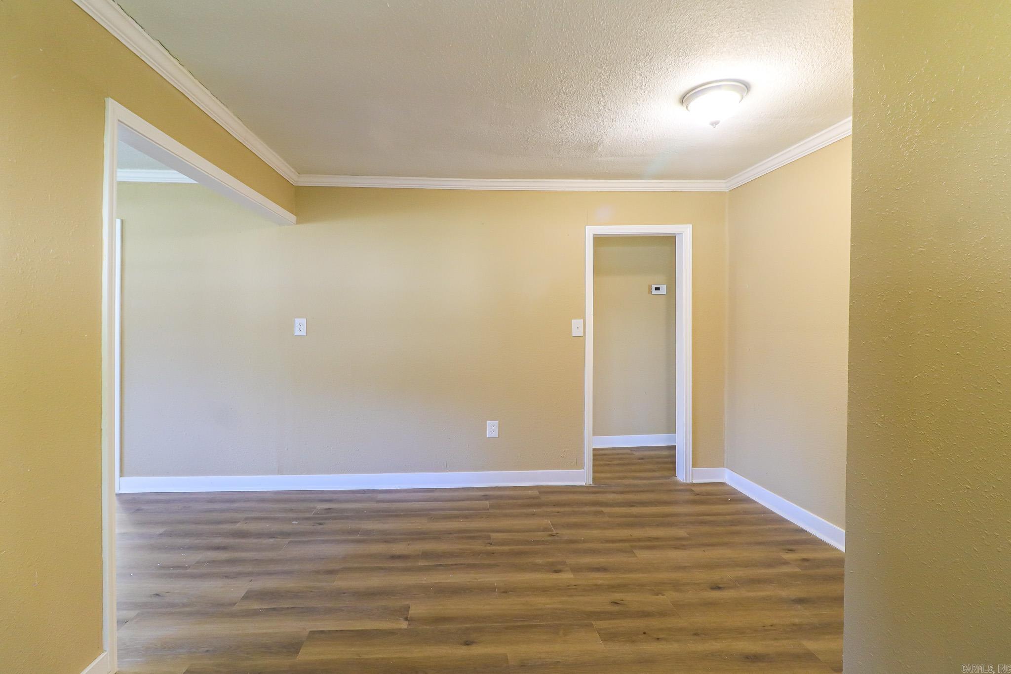 1609 Granger Drive Property Photo 8