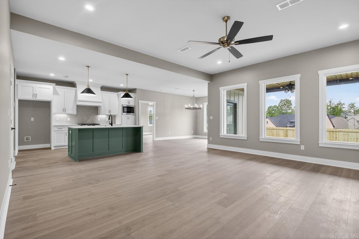 5157 Peace Lane Property Photo 4