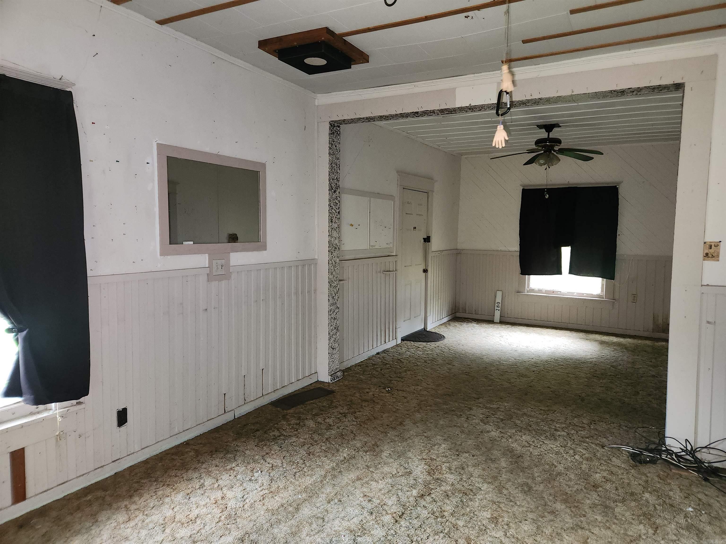 280 W Second St Street Property Photo 10
