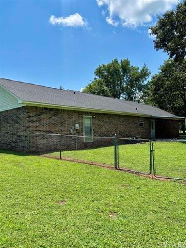 241 Lakewood Dr Property Photo 6