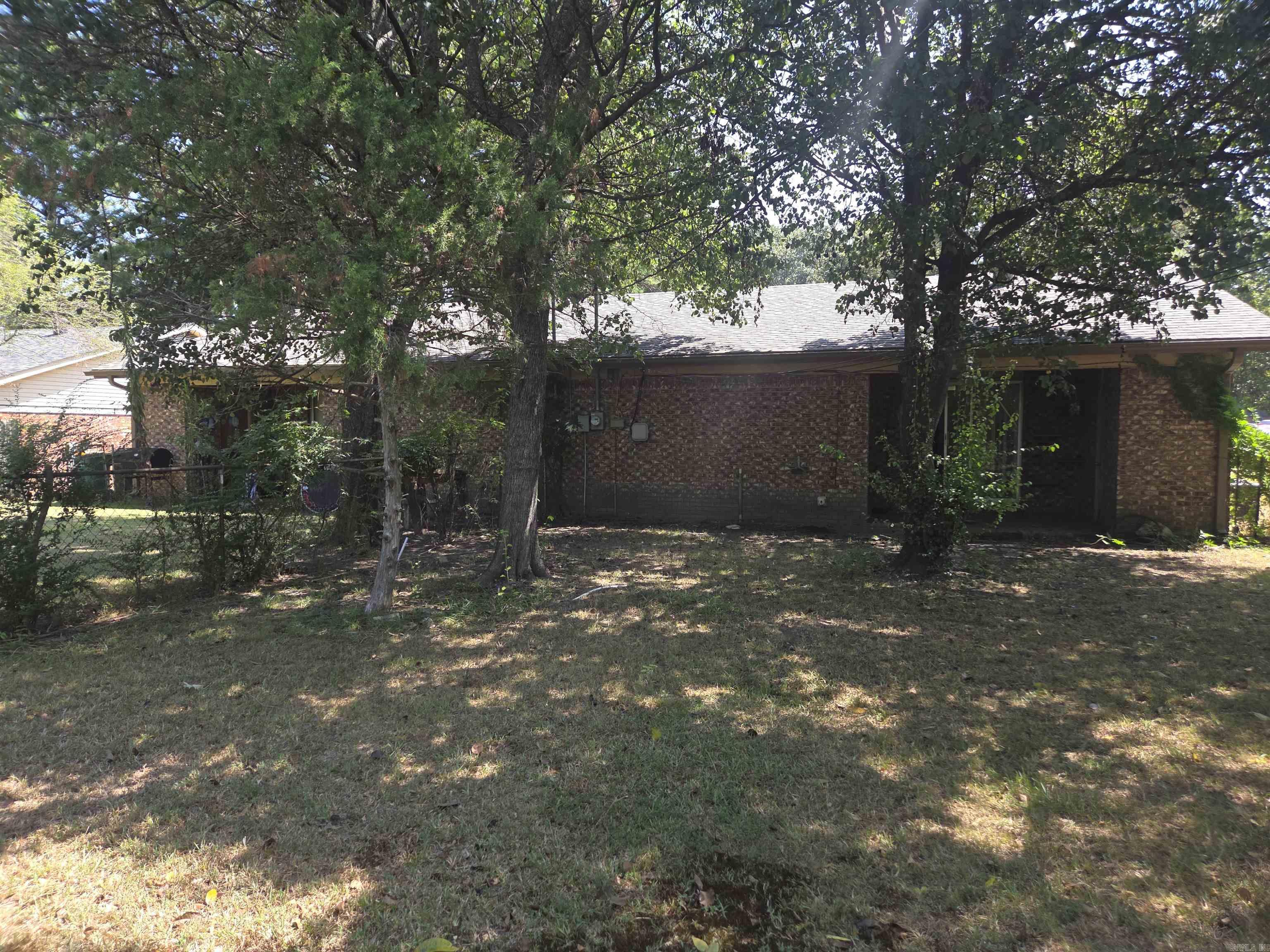 5 Laramie Cove Property Photo 16