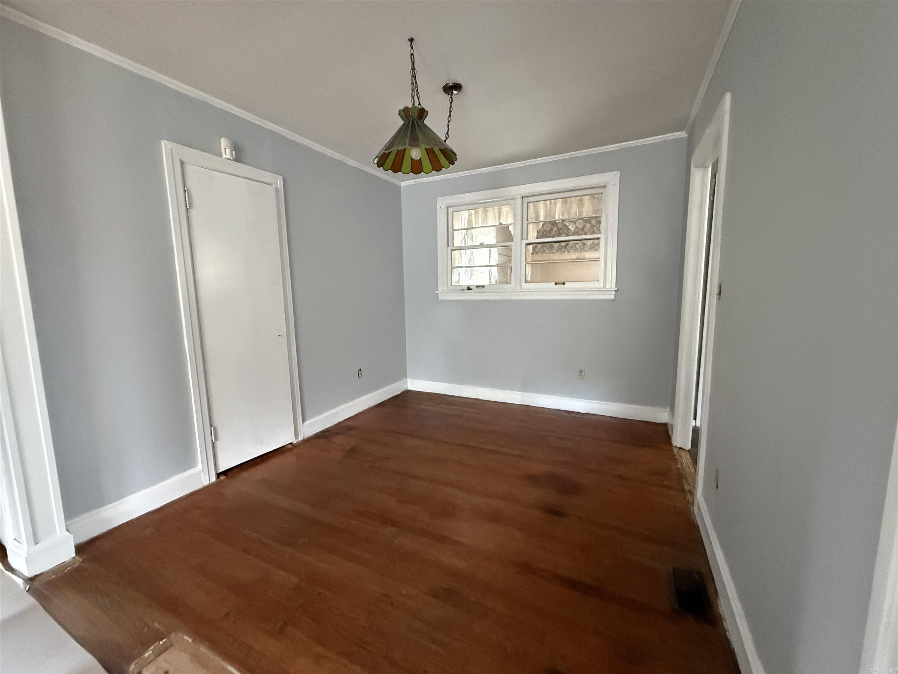 103 N College Street Property Photo 3