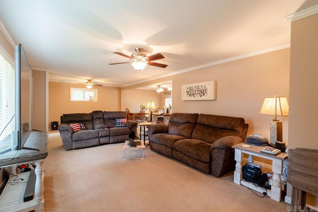 1108 Dobbins Dr. Property Photo 4