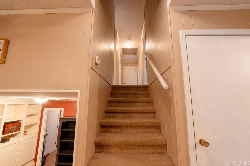 1108 Dobbins Dr. Property Photo 12
