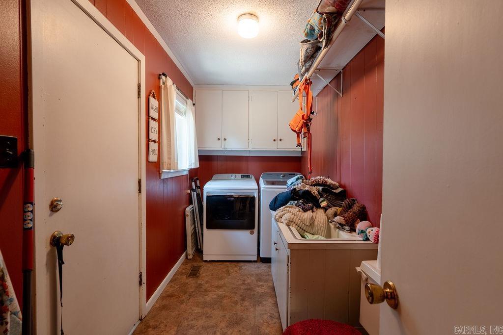 1108 Dobbins Dr. Property Photo 29
