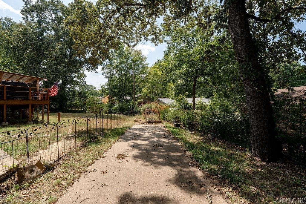 1108 Dobbins Dr. Property Photo 41