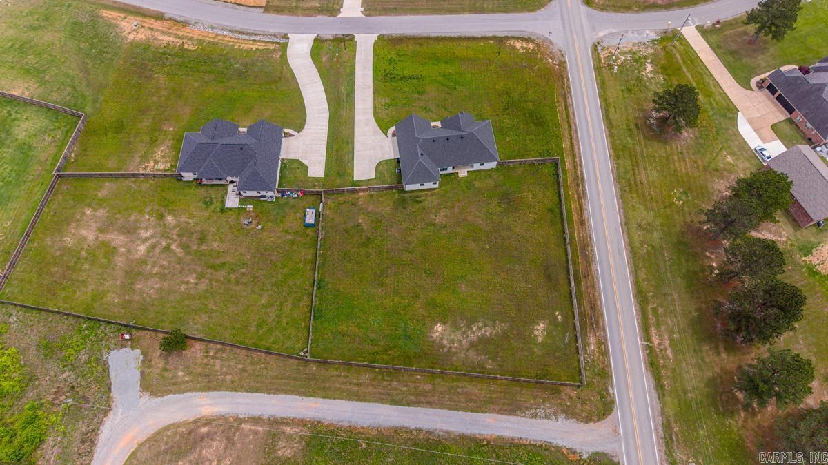 1001 Cambri Lane Property Photo 38
