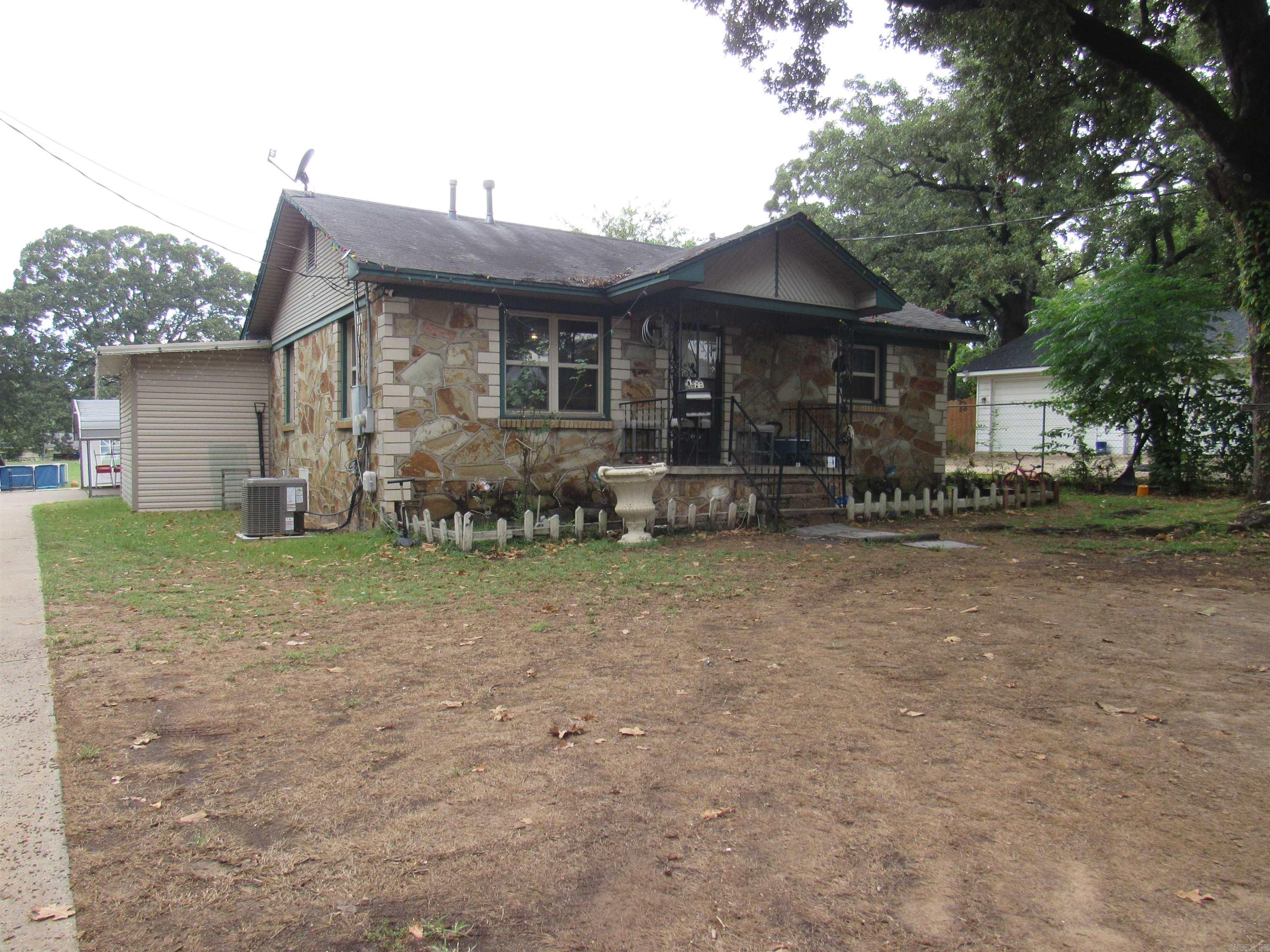 4611 Pike Ave Property Photo 2