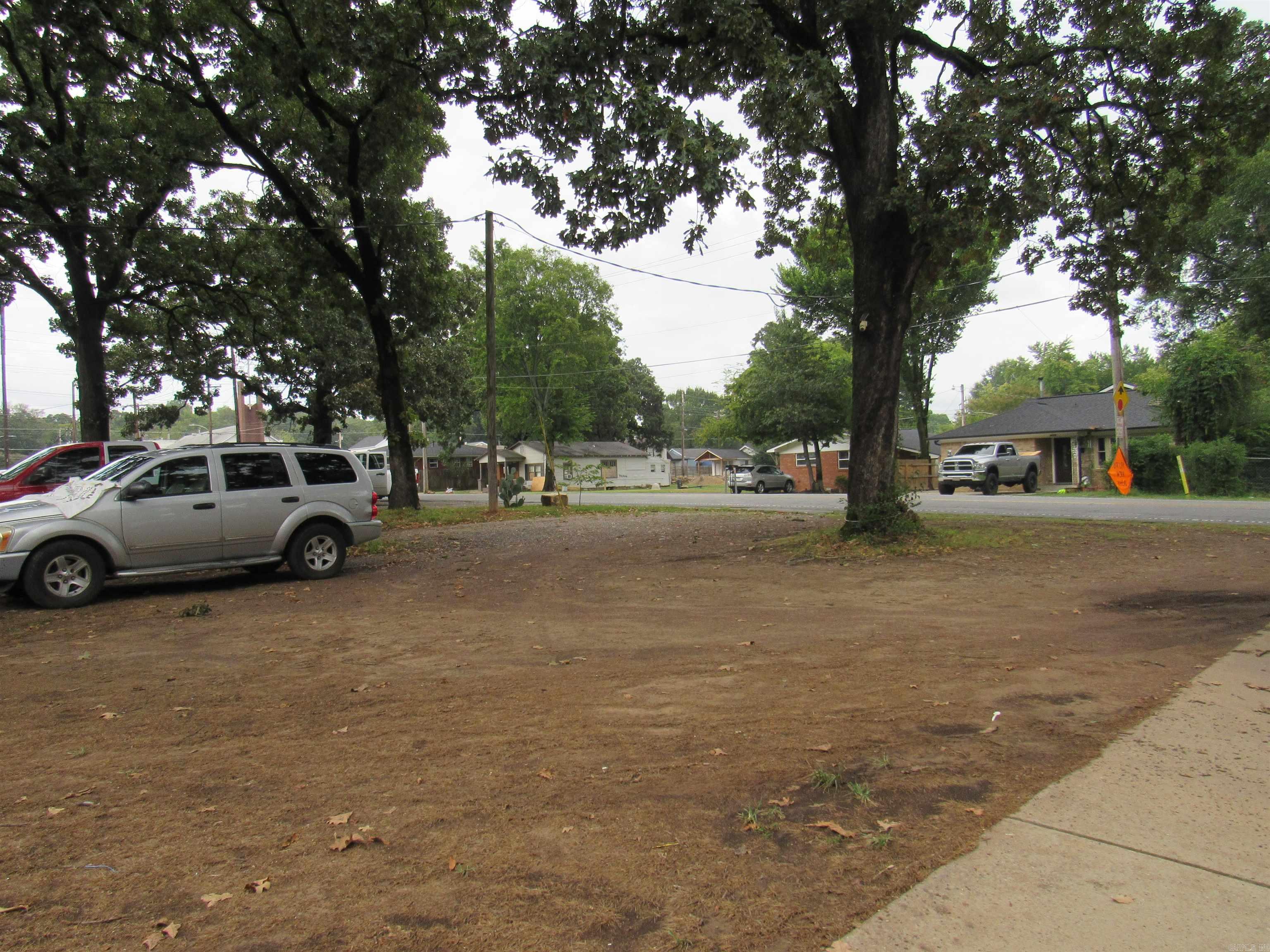 4611 Pike Ave Property Photo 3