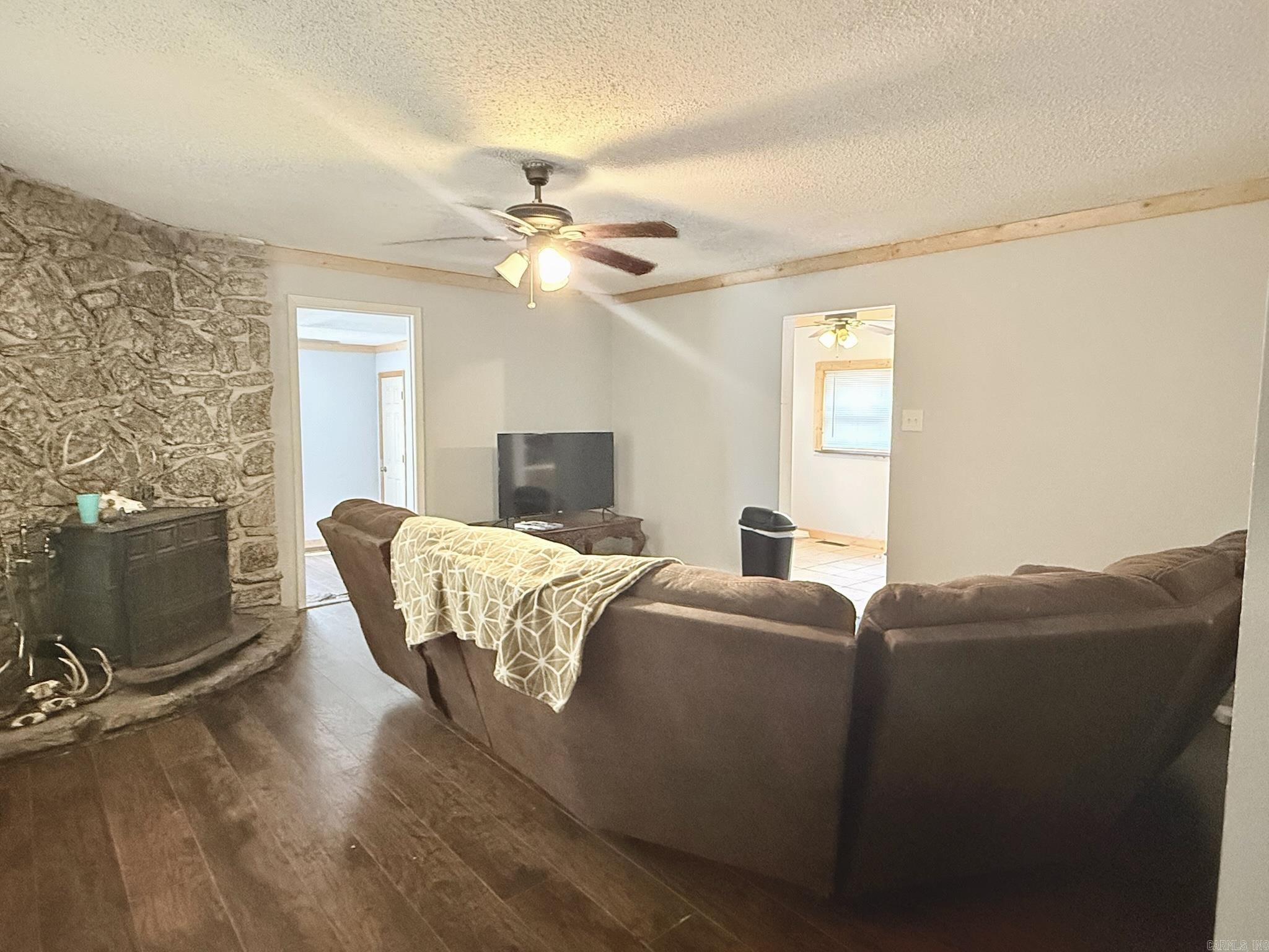 391 Ballard Drive Property Photo 5