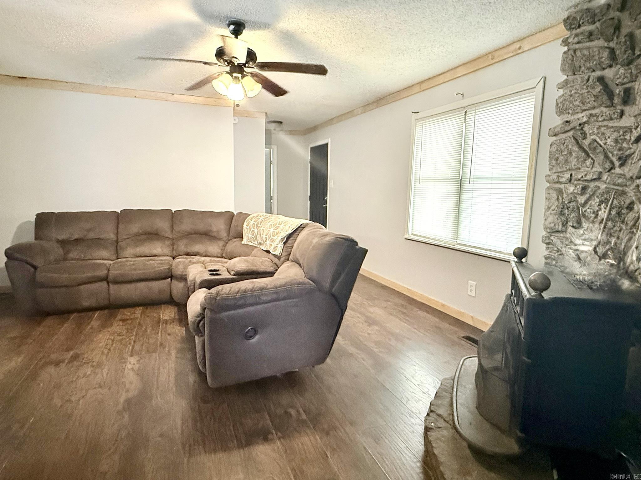 391 Ballard Drive Property Photo 7