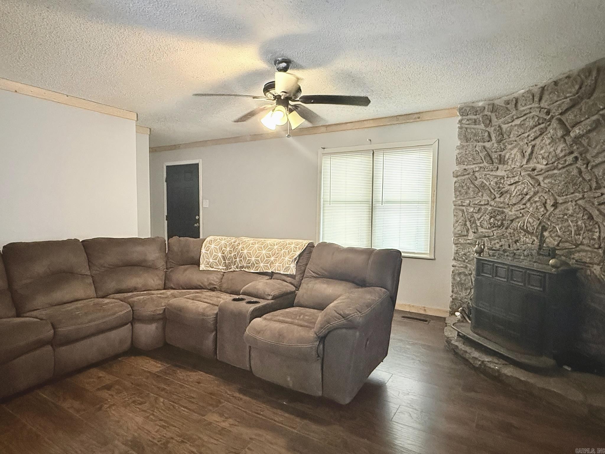 391 Ballard Drive Property Photo 9