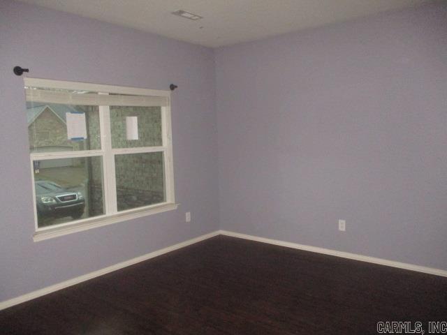17015 Crooked Oak Dr Property Photo 3