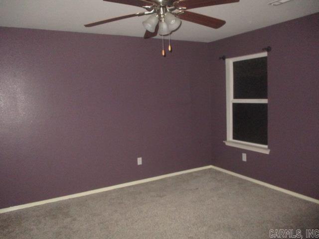 17015 Crooked Oak Dr Property Photo 8