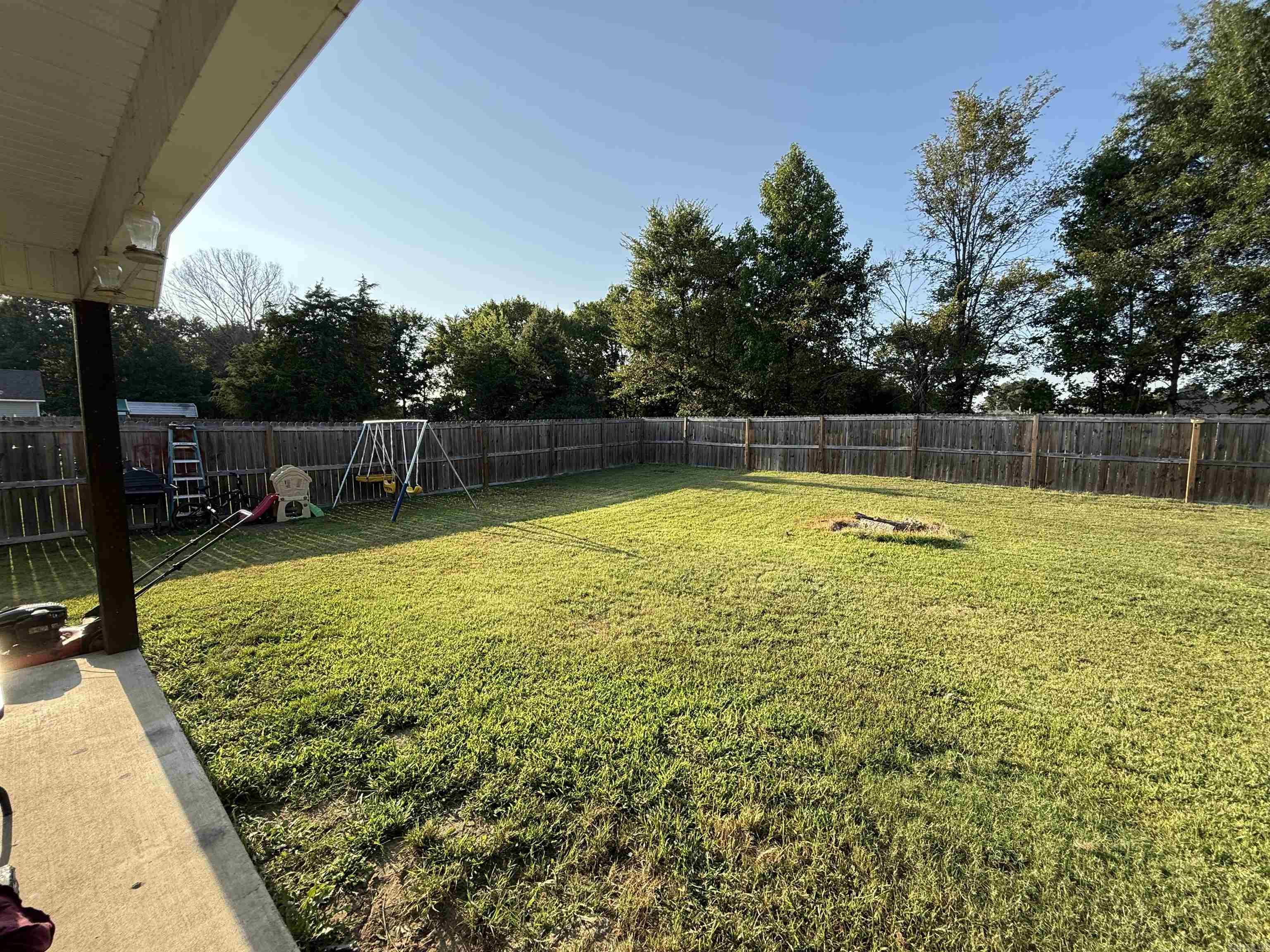 346 Lois Lane Property Photo 27