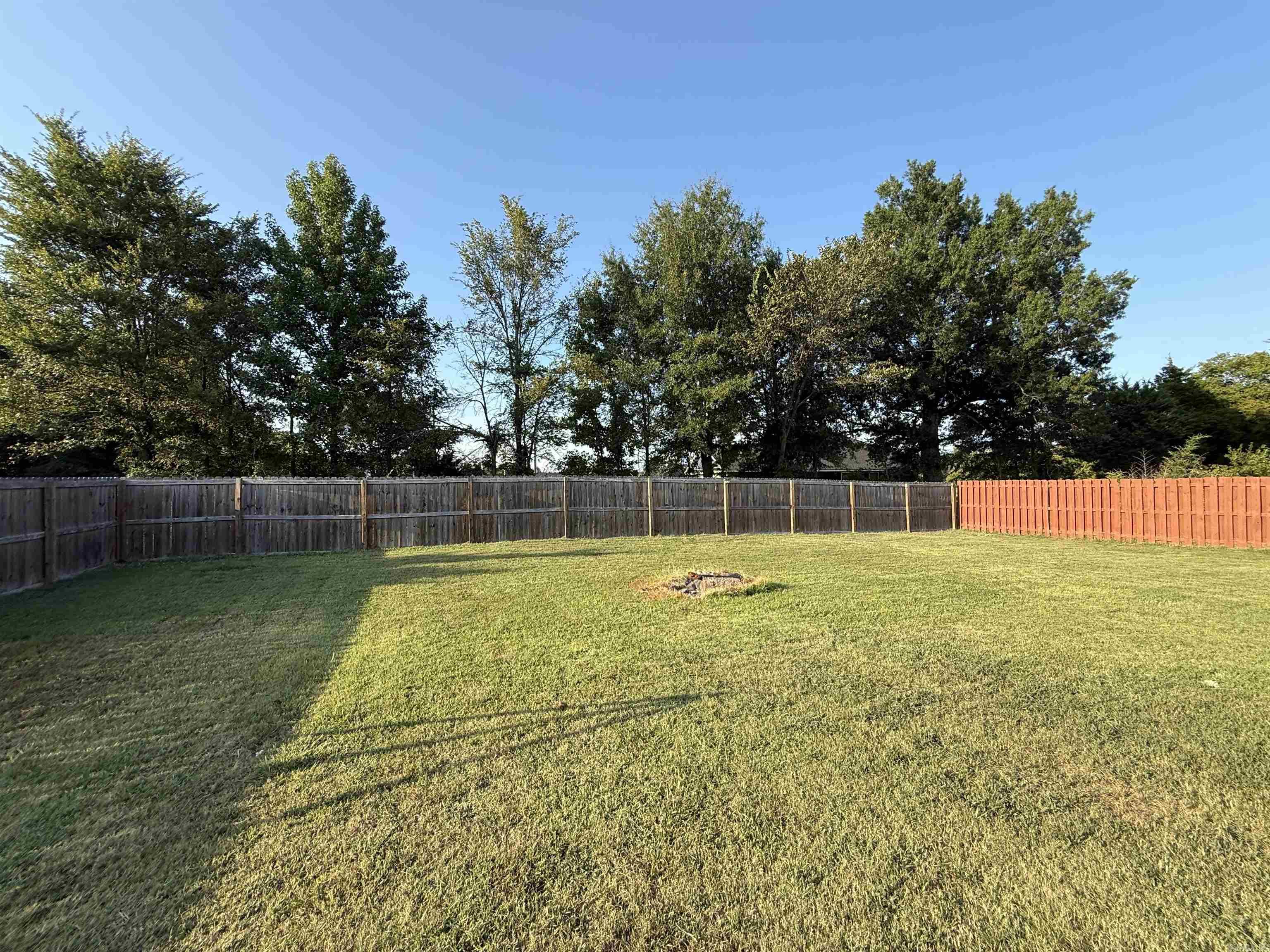 346 Lois Lane Property Photo 29