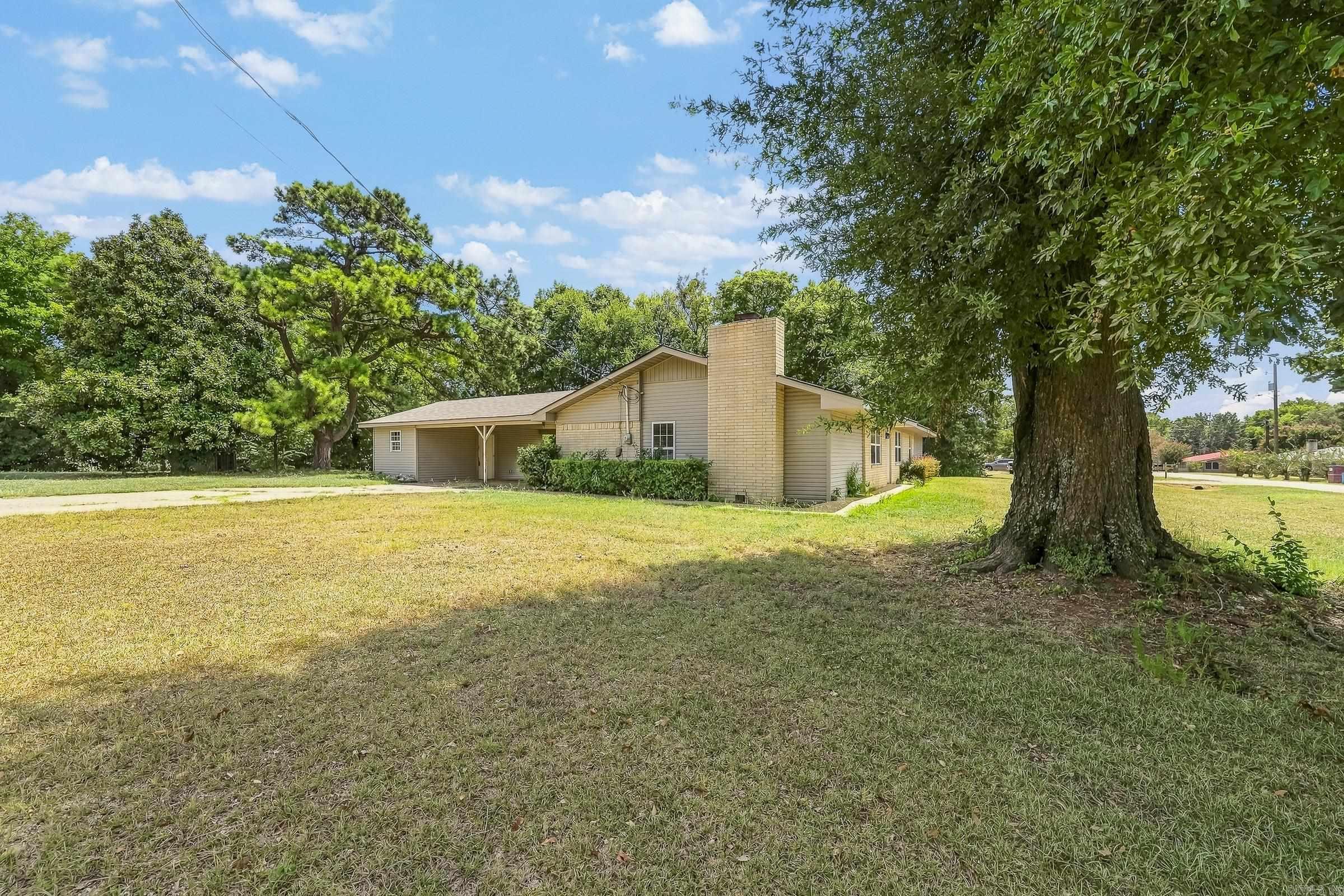 902 Lazenby Property Photo 33