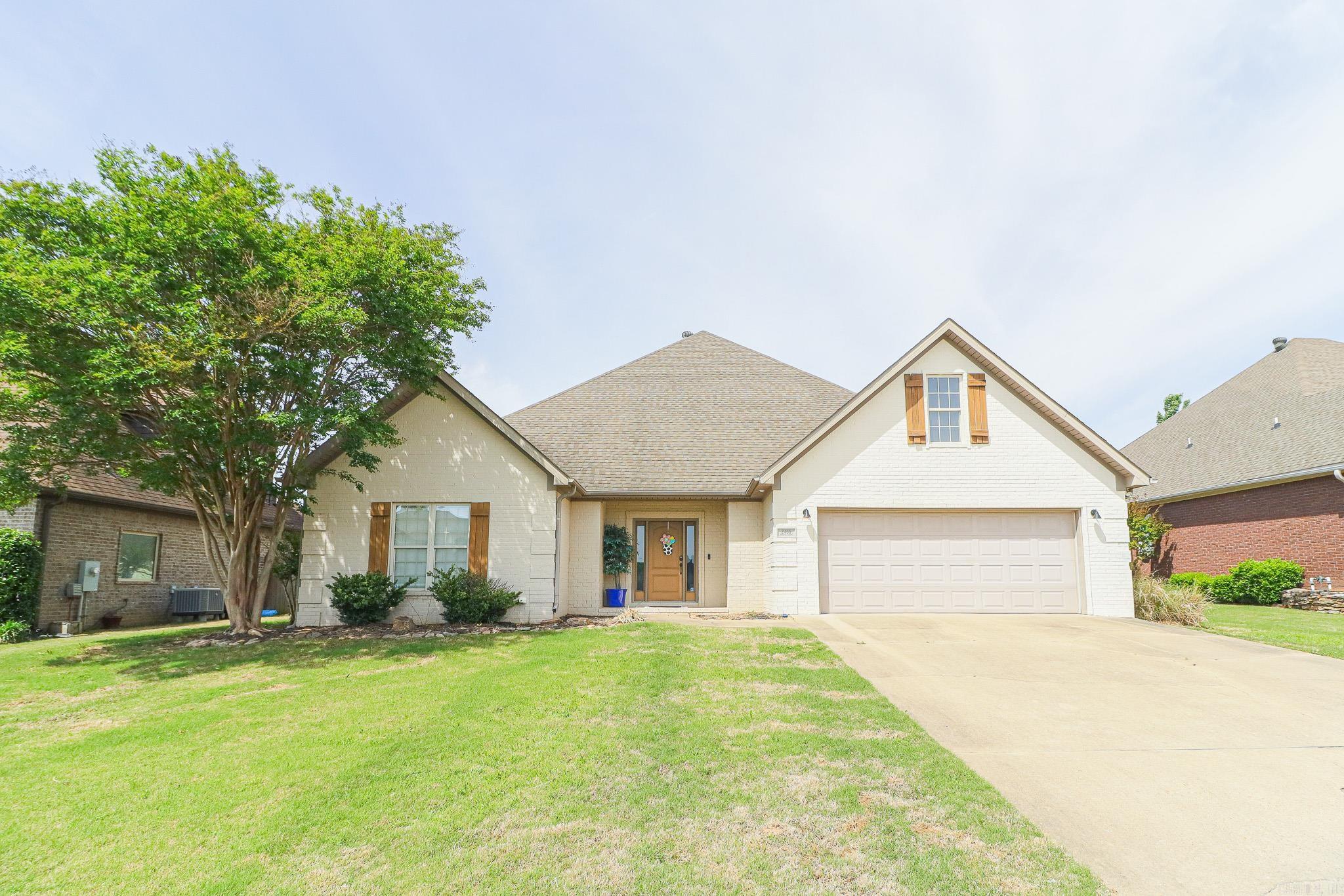 2405 Granite Pointe Property Photo 1