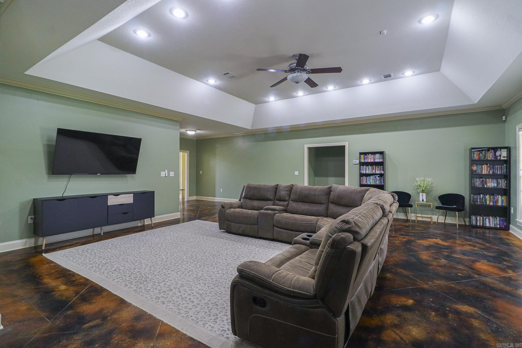 2405 Granite Pointe Property Photo 4