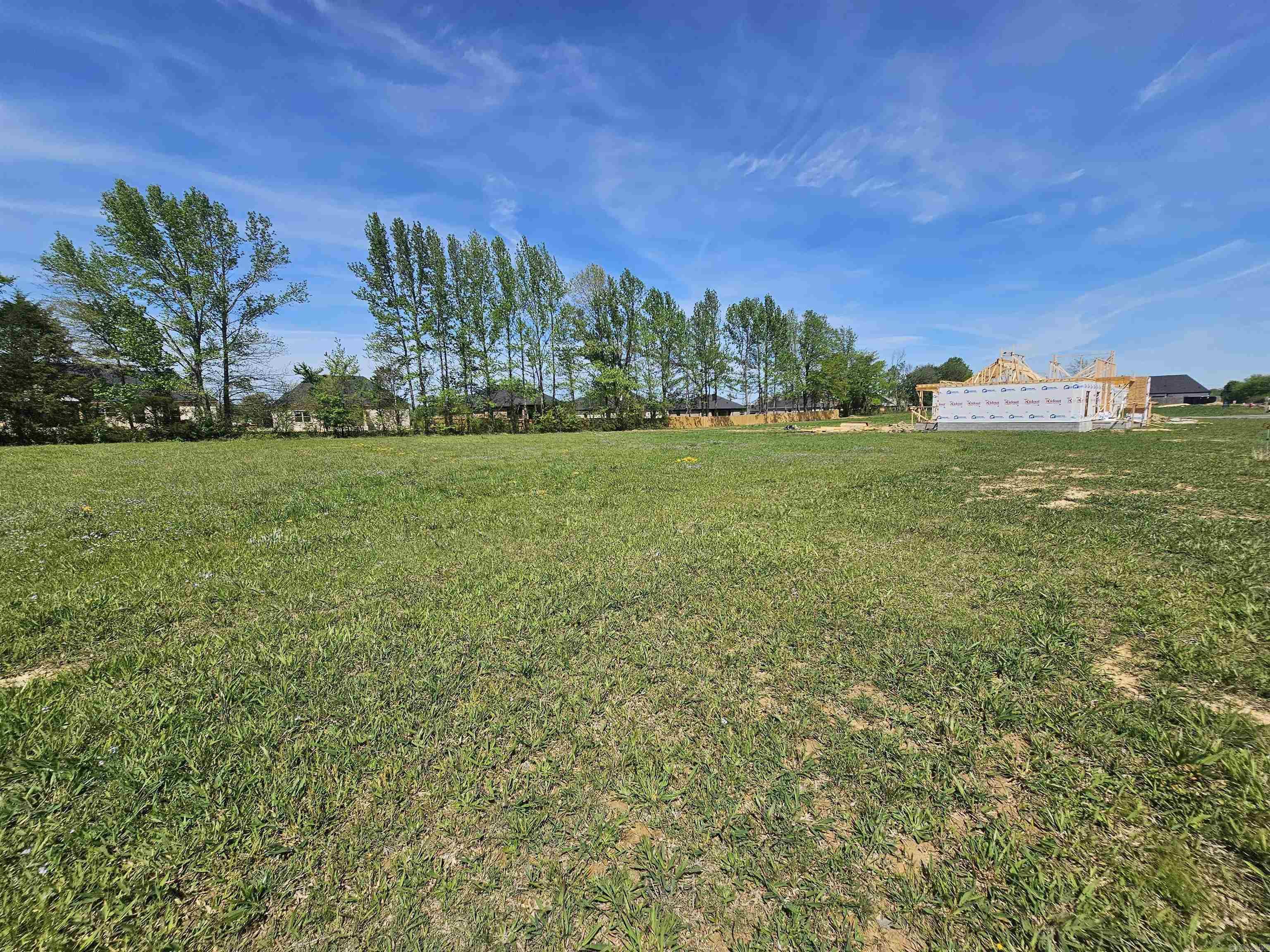 30 Cresent Cove Property Photo 3