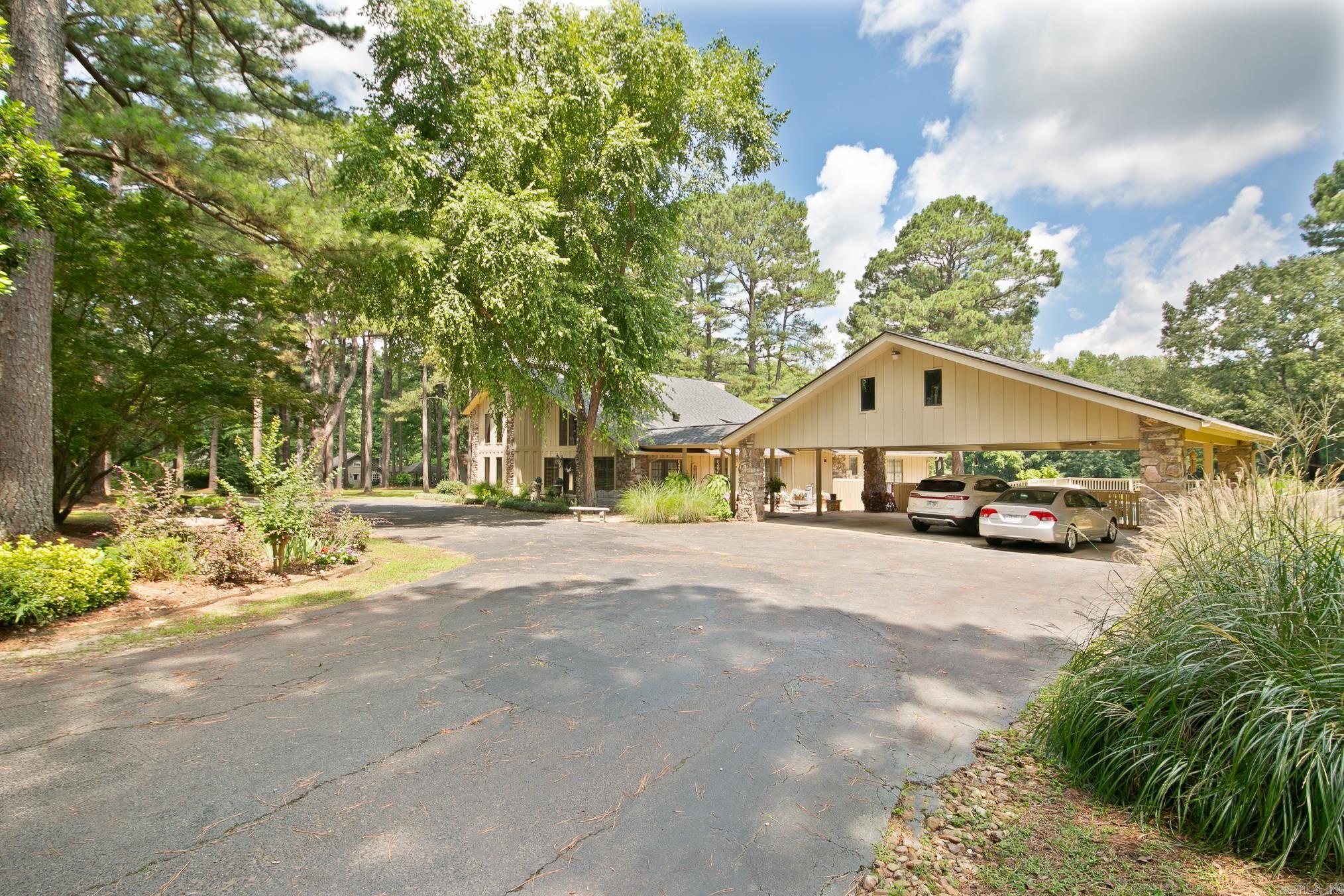 572 Cherrywood Drive Property Photo 5