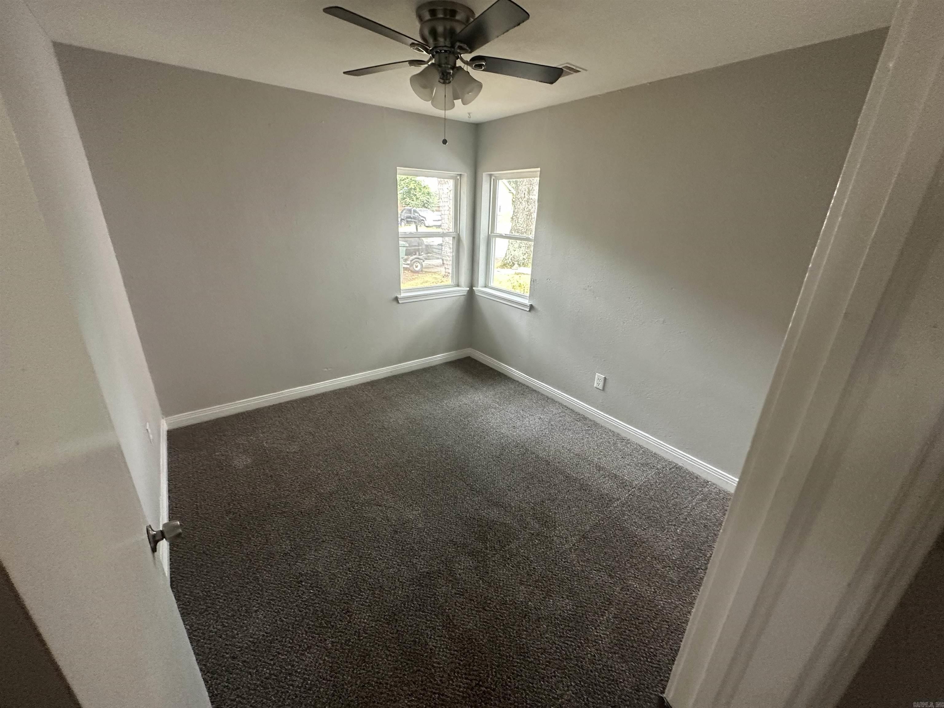 2009 Brown Street Property Photo 8