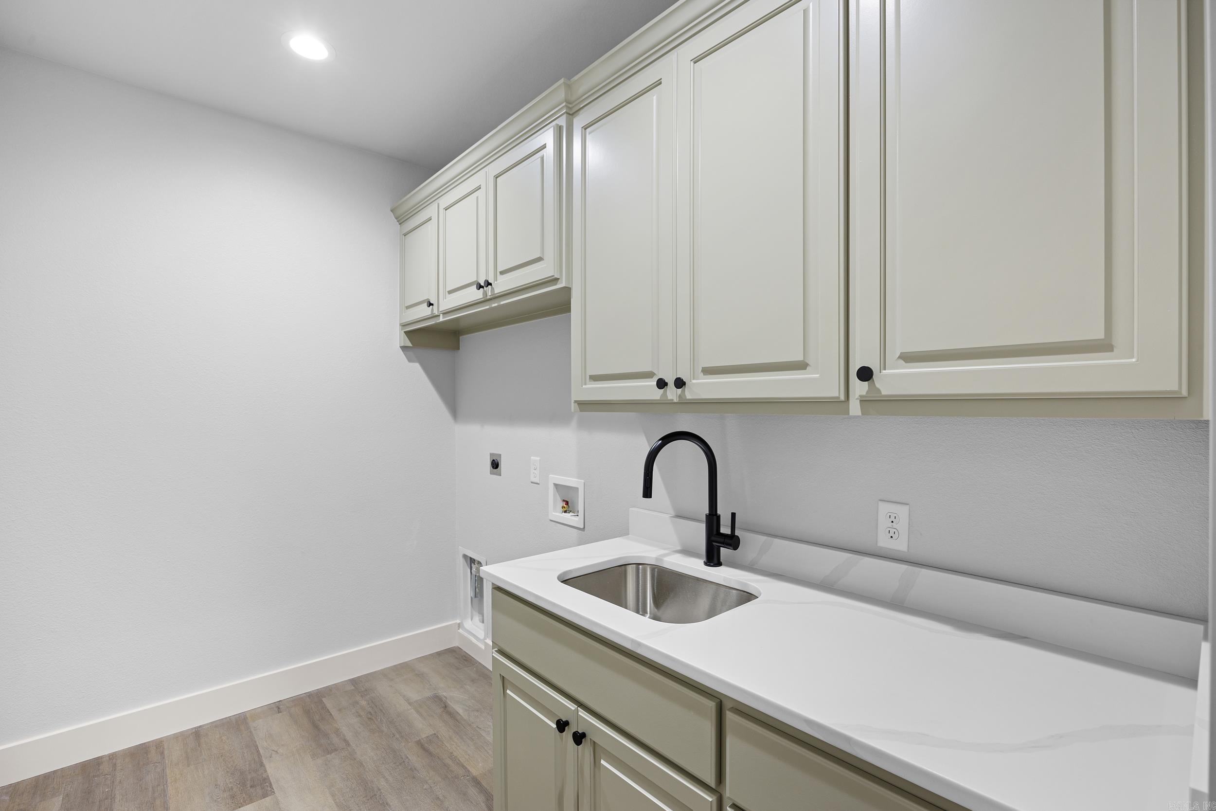 107 Harbor Cir Property Photo 20